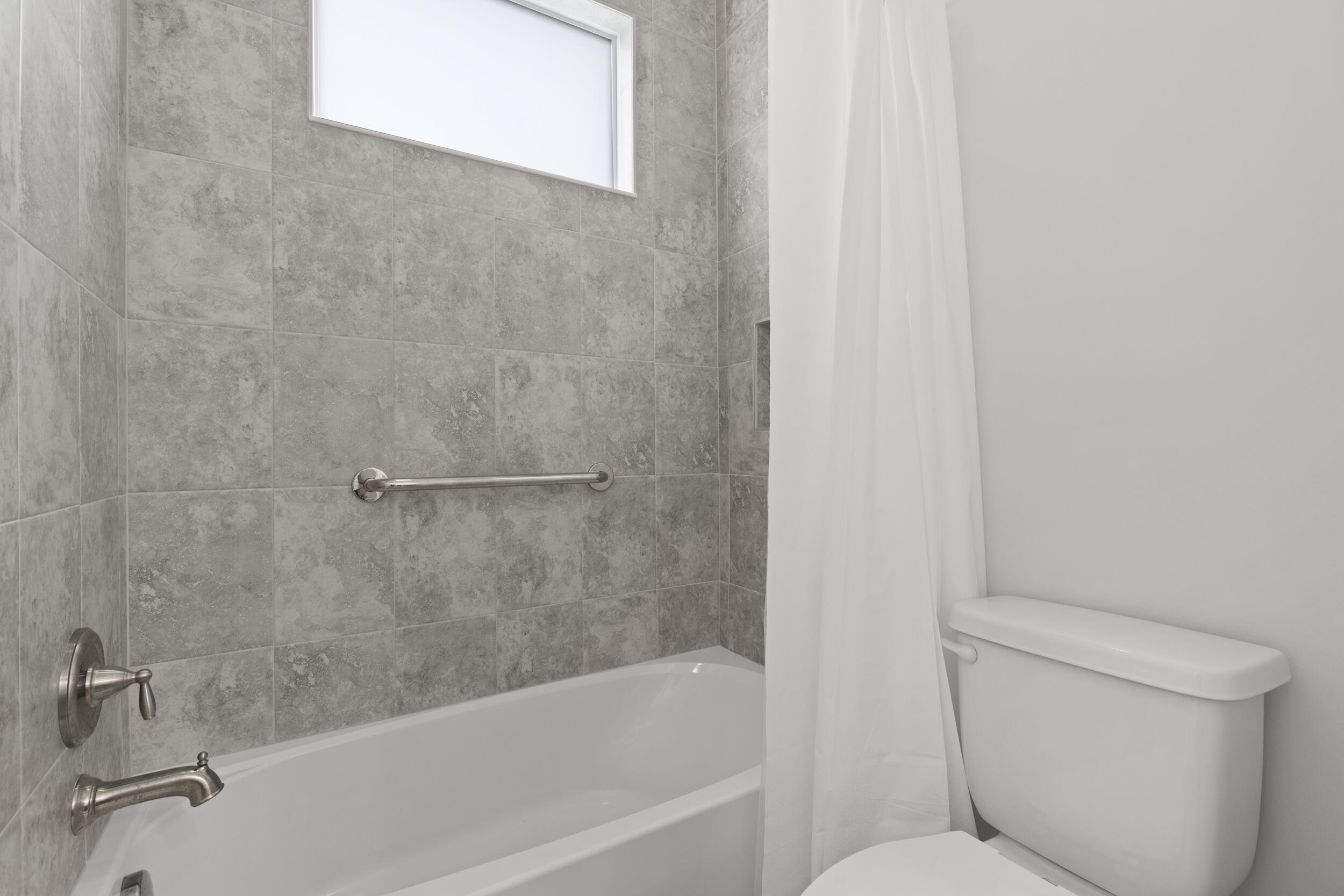 PINES OF WESTLAKE - Residential Lease