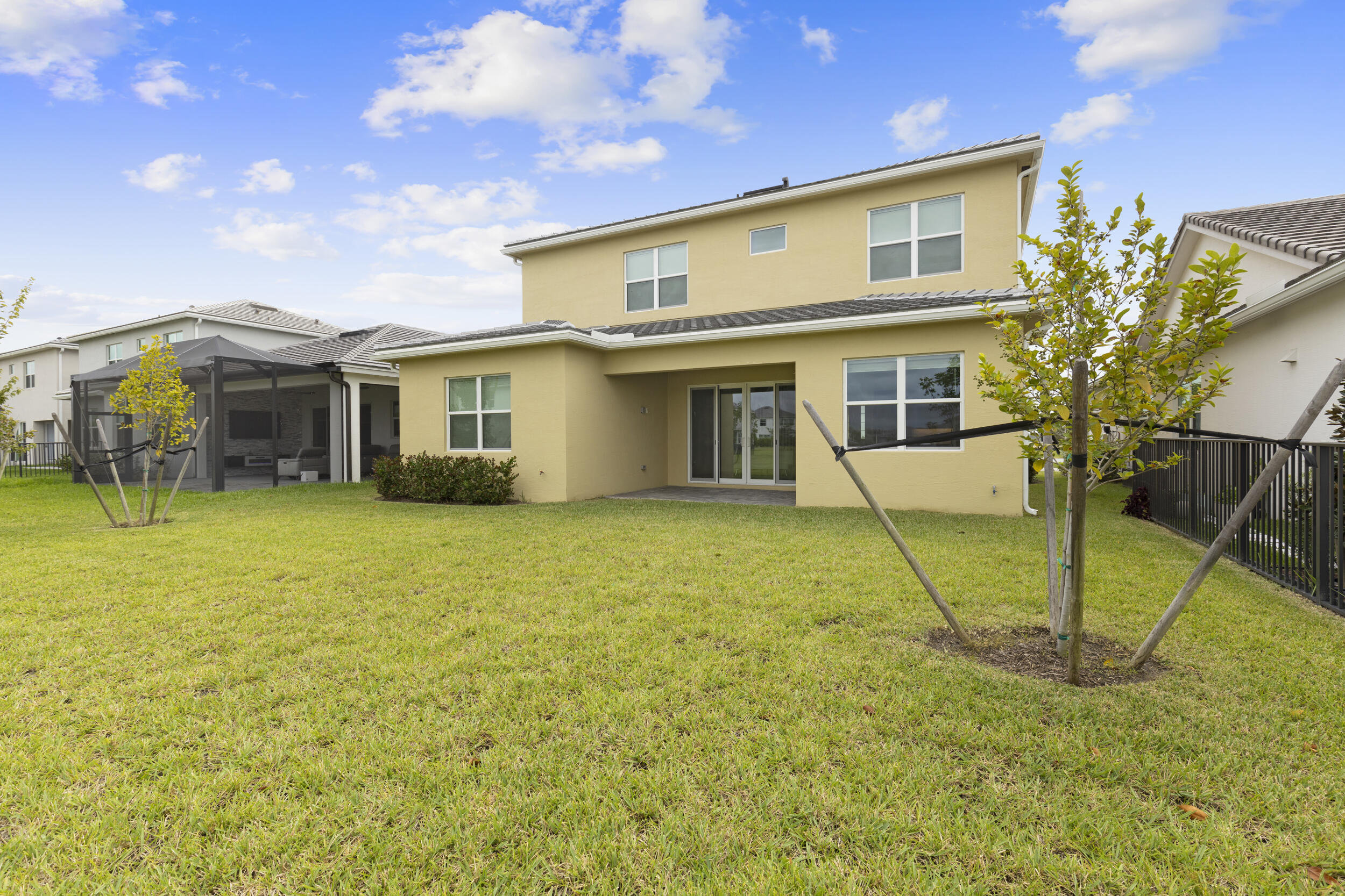 PINES OF WESTLAKE - Residential Lease