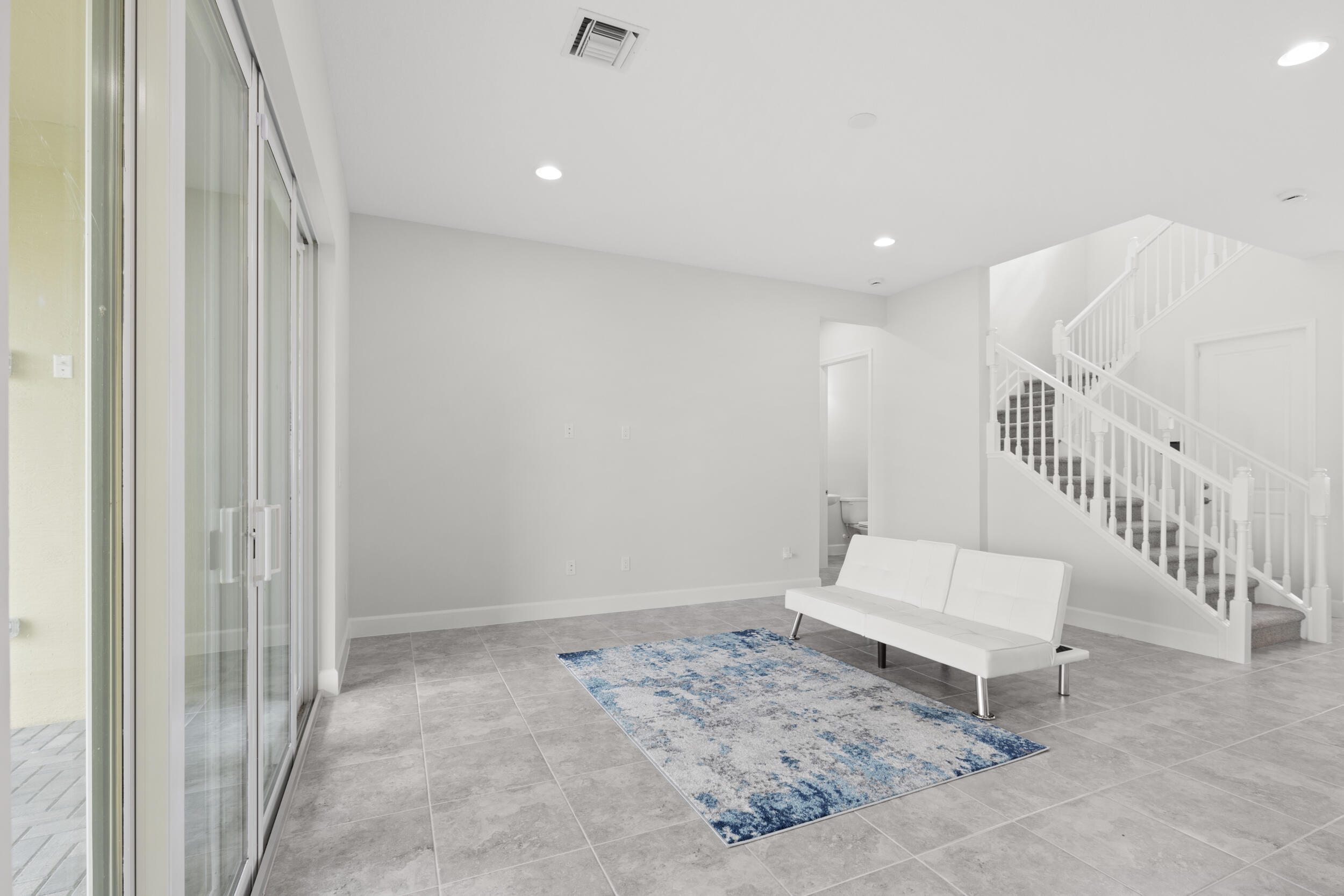 PINES OF WESTLAKE - Residential Lease