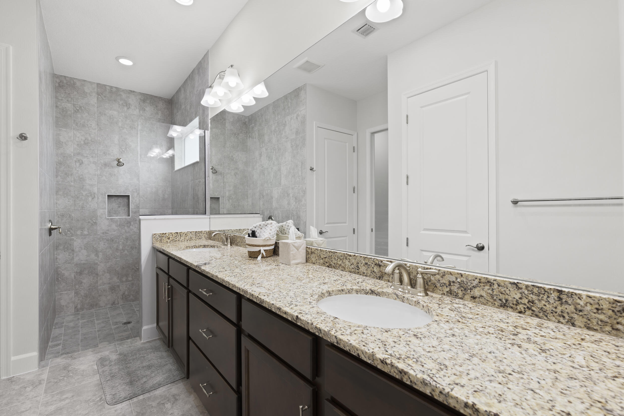 PINES OF WESTLAKE - Residential Lease