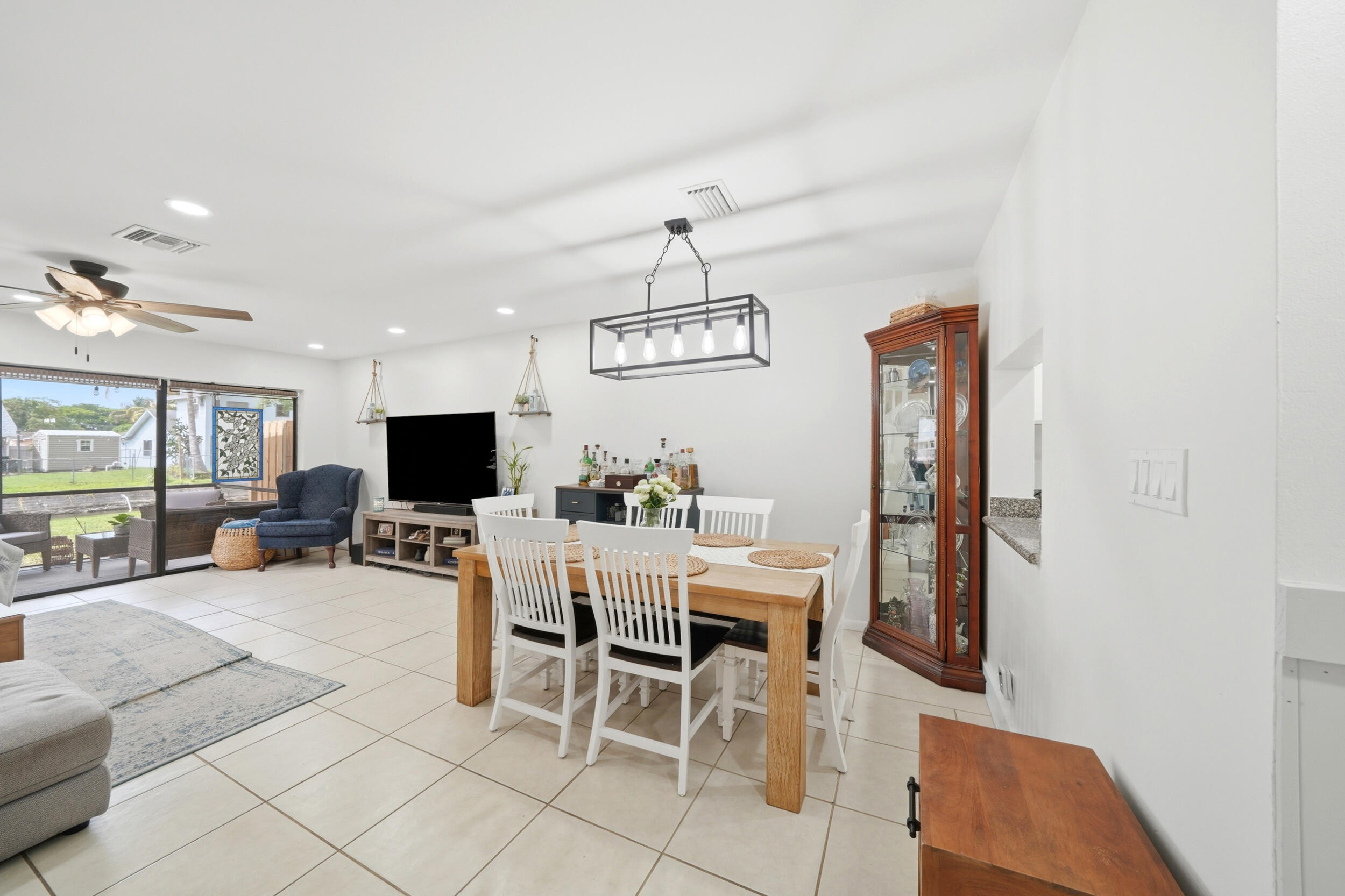 SPRINGDALE LAKE D CONDO - Residential