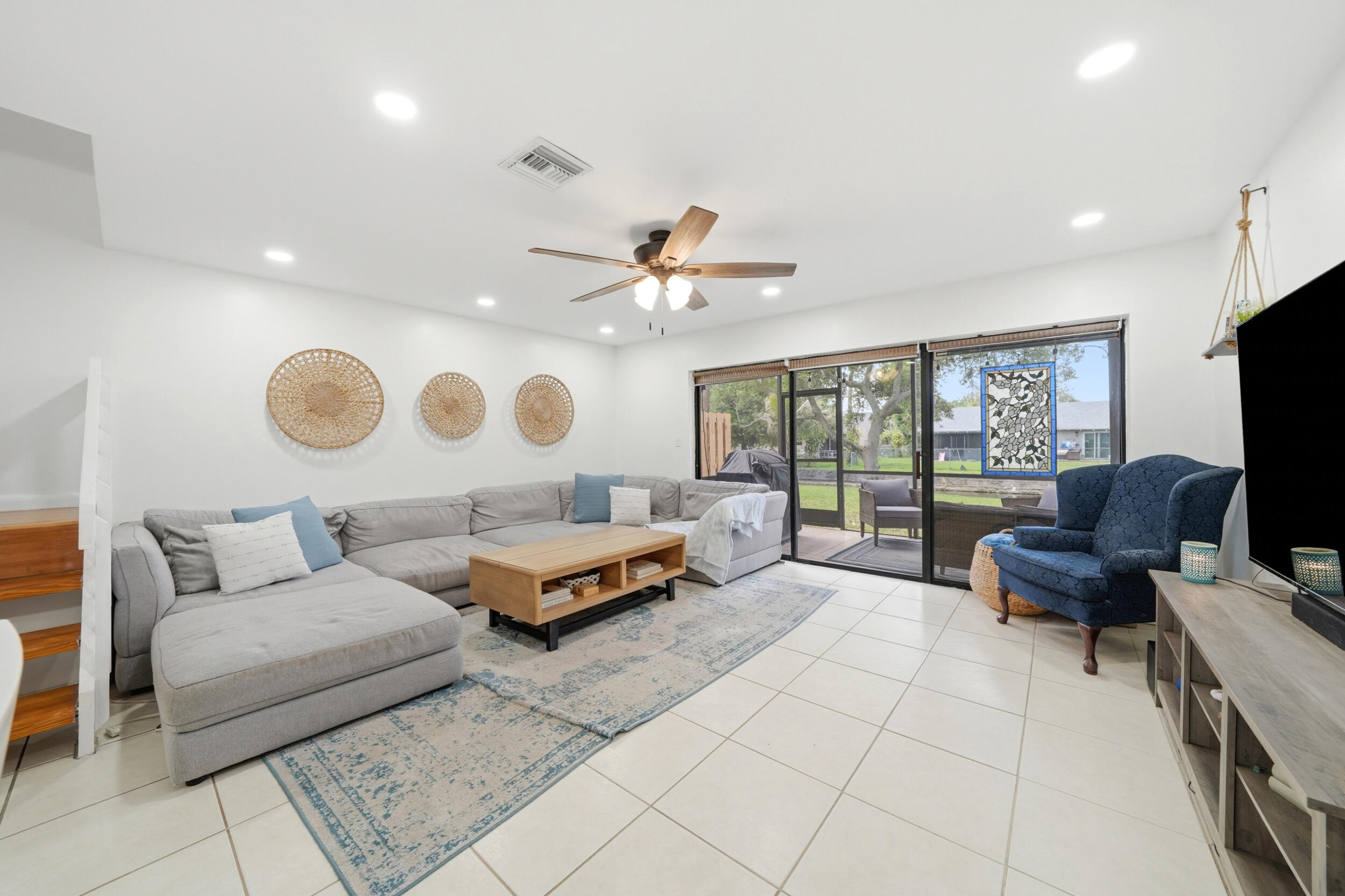 SPRINGDALE LAKE D CONDO - Residential
