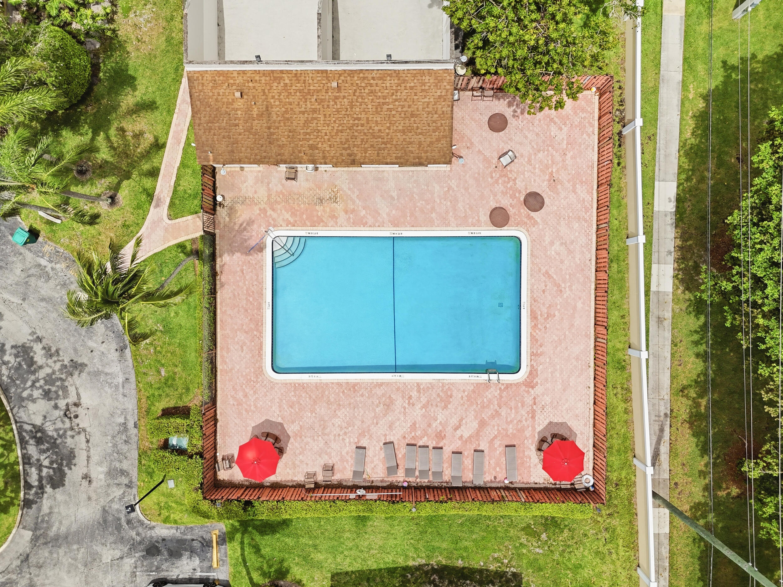 SPRINGDALE LAKE D CONDO - Residential