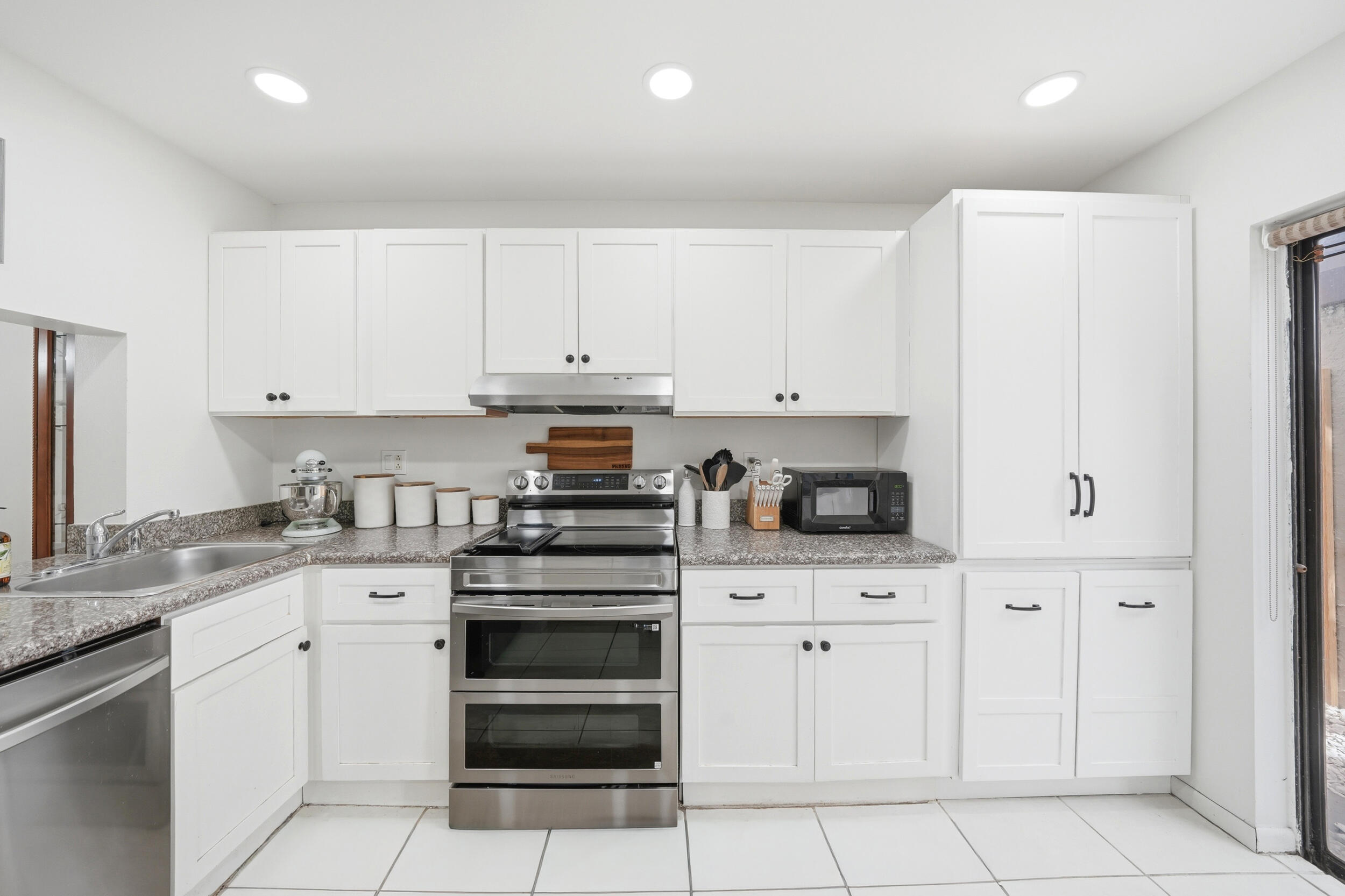 SPRINGDALE LAKE D CONDO - Residential