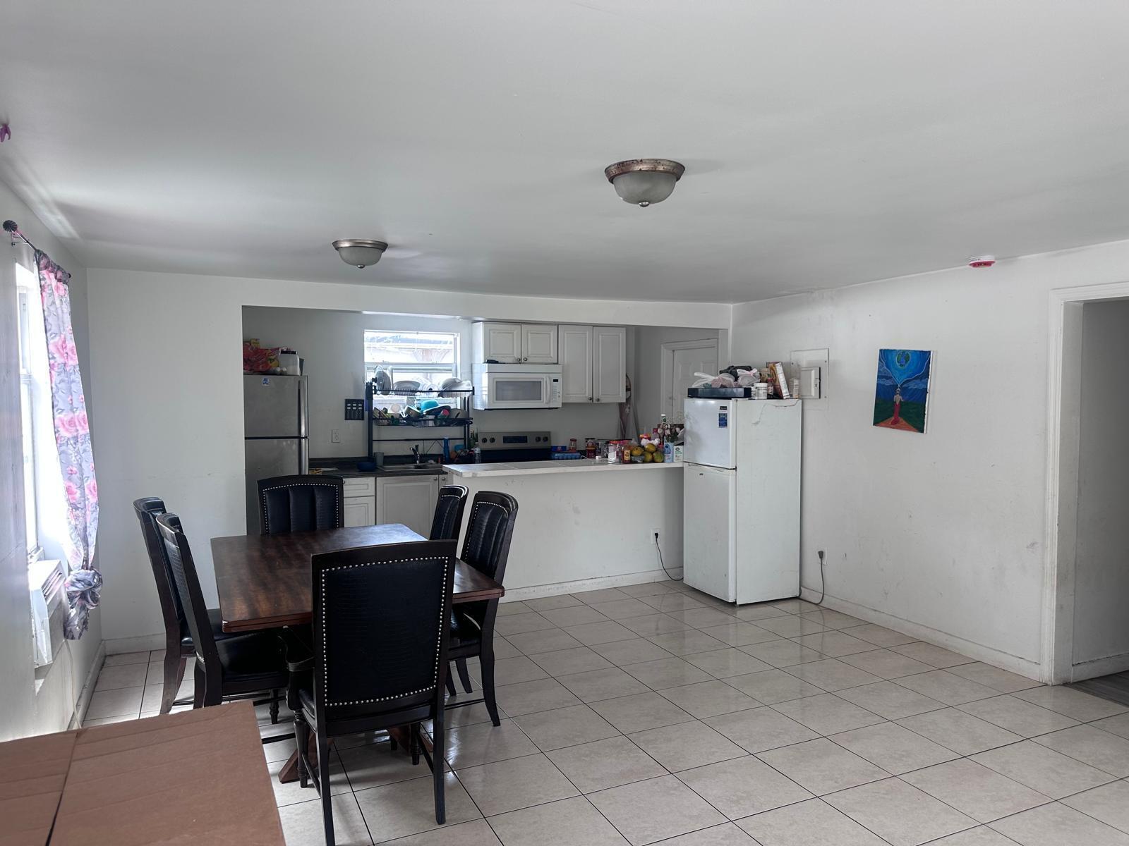 NORTH PALM BCH 2 - Residential