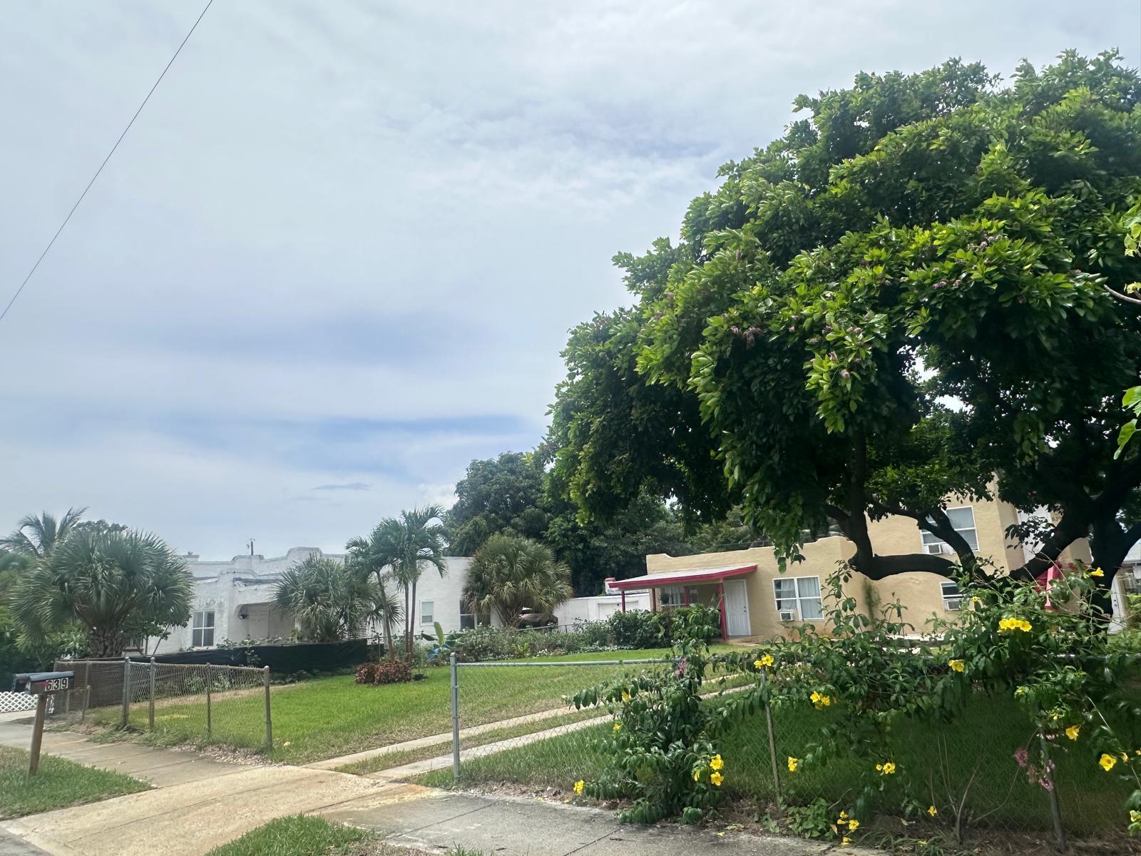 NORTH PALM BCH 2 - Residential