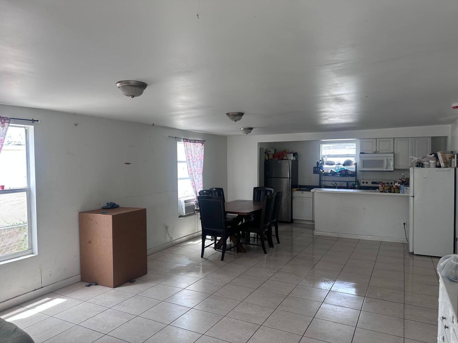 NORTH PALM BCH 2 - Residential