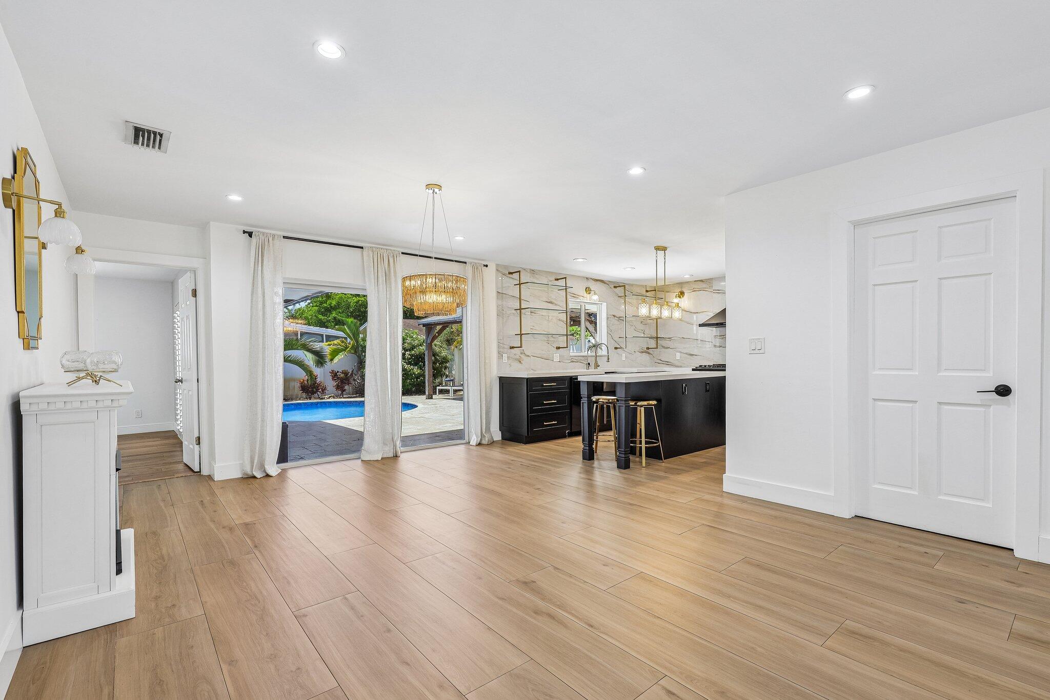 PALM-AIRE VILLAGE 2ND SEC - Residential