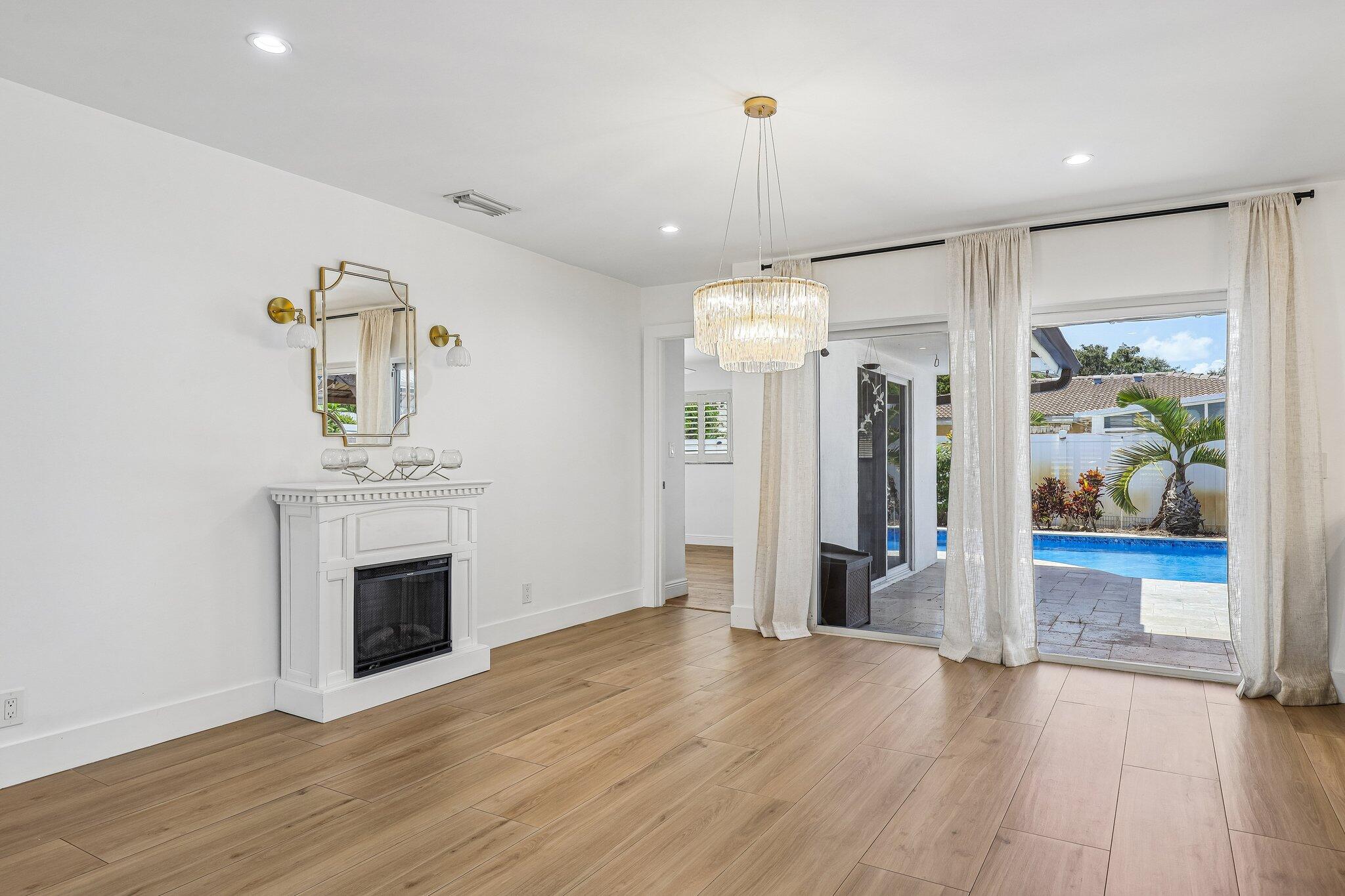 PALM-AIRE VILLAGE 2ND SEC - Residential