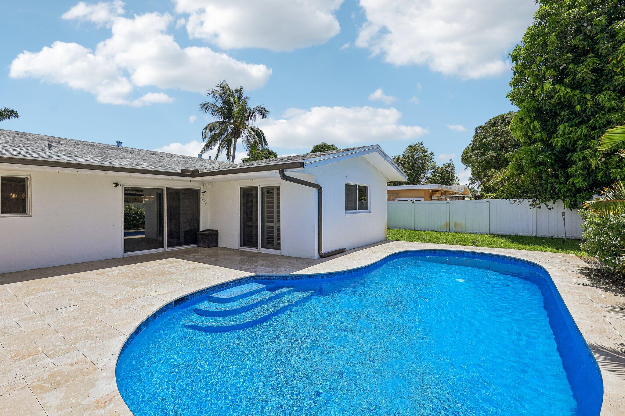 PALM-AIRE VILLAGE 2ND SEC - Residential
