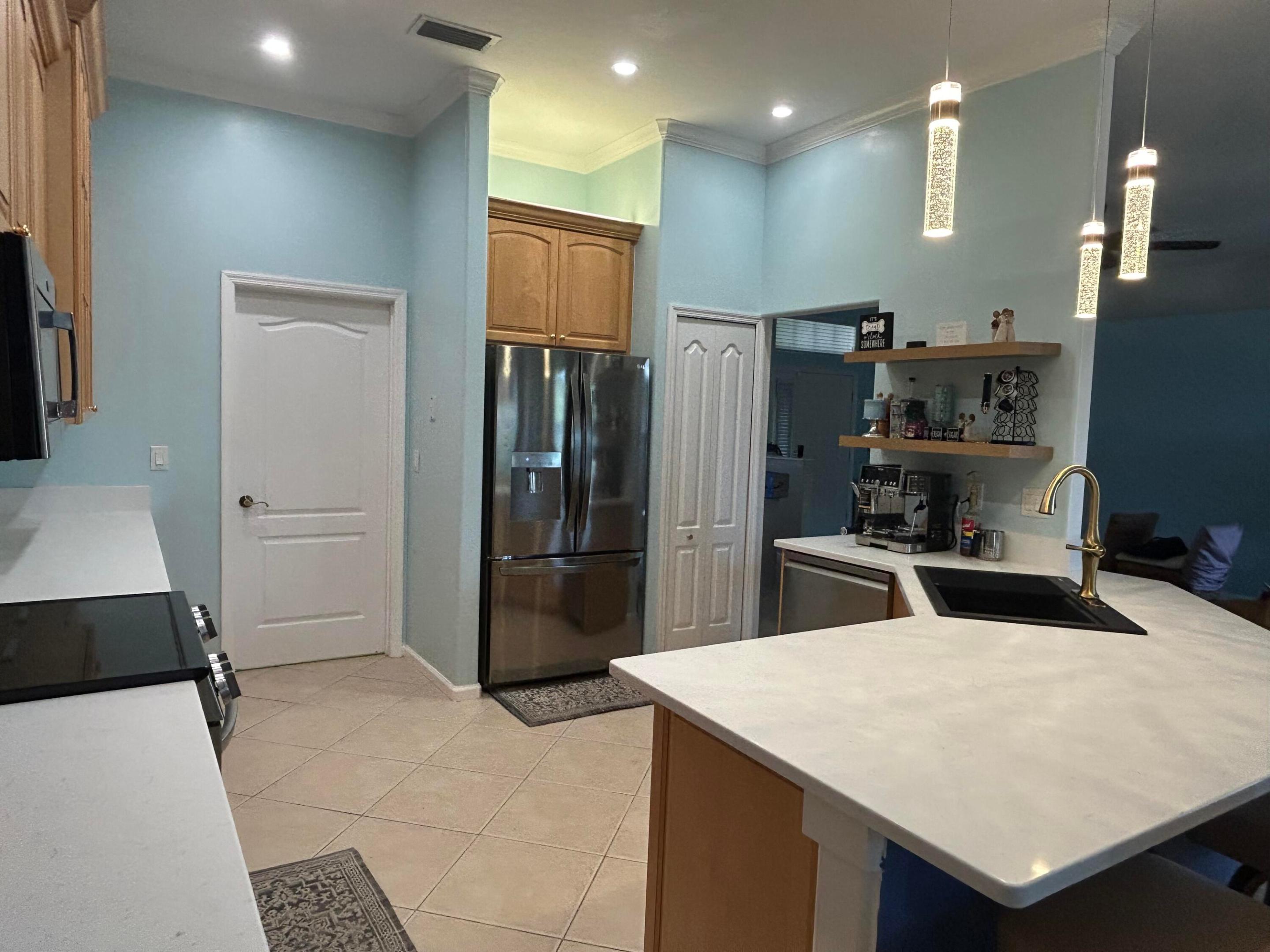 SEBASTIAN HIGHLANDS UNIT 11 - Residential