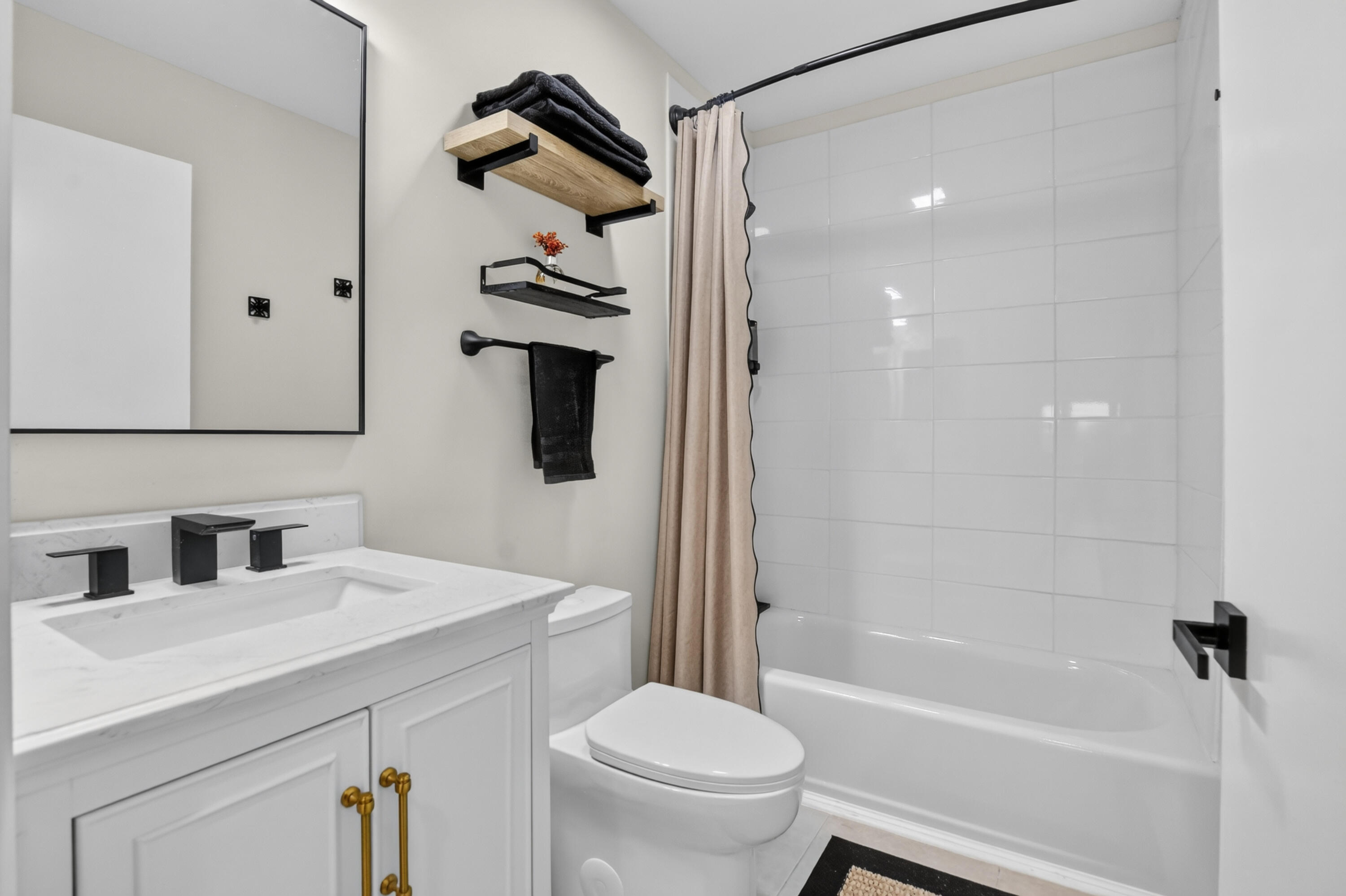 TRENDS AT BOCA RATON UNIT 1 - Residential