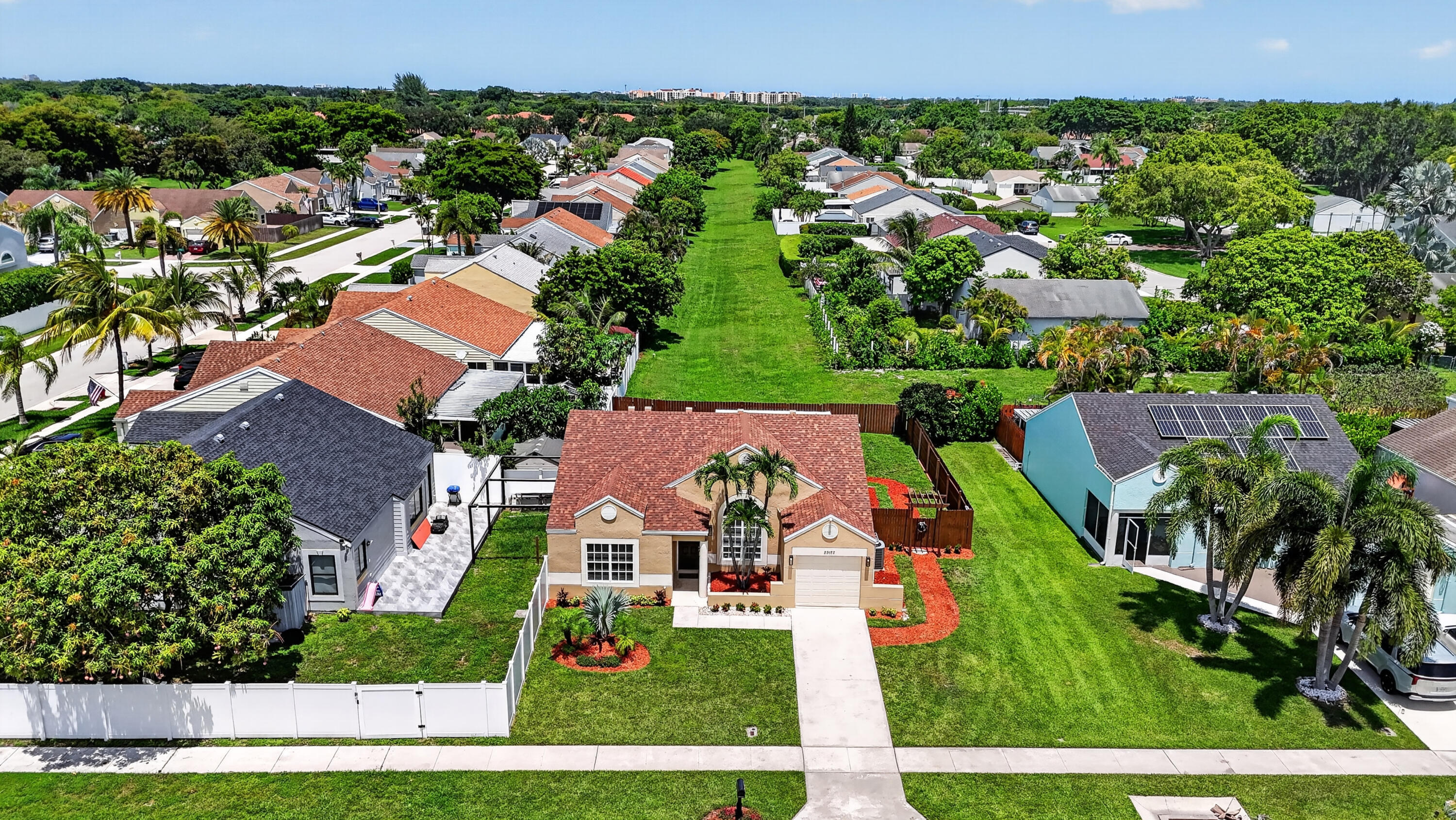 TRENDS AT BOCA RATON UNIT 1 - Residential