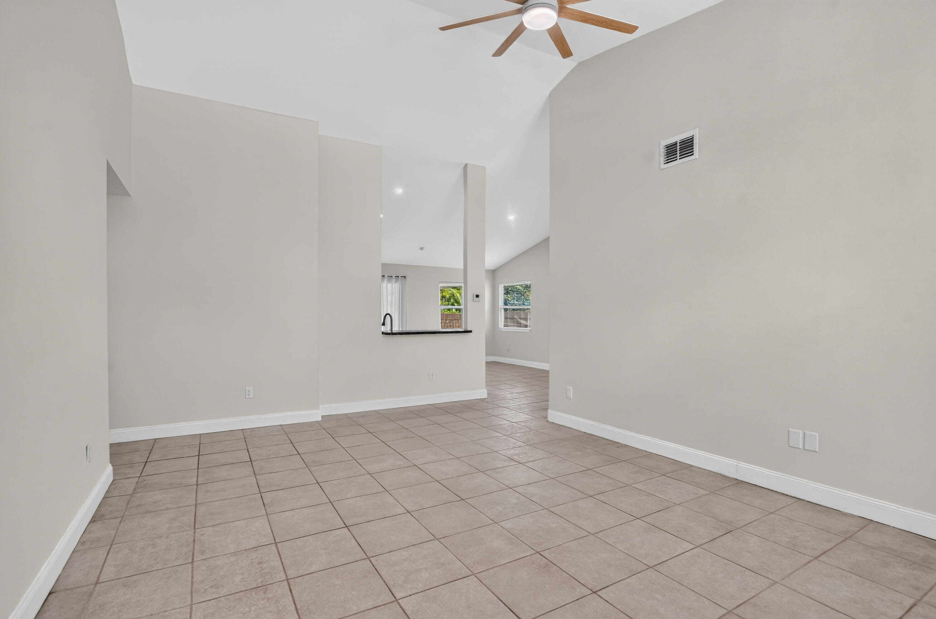 TRENDS AT BOCA RATON UNIT 1 - Residential