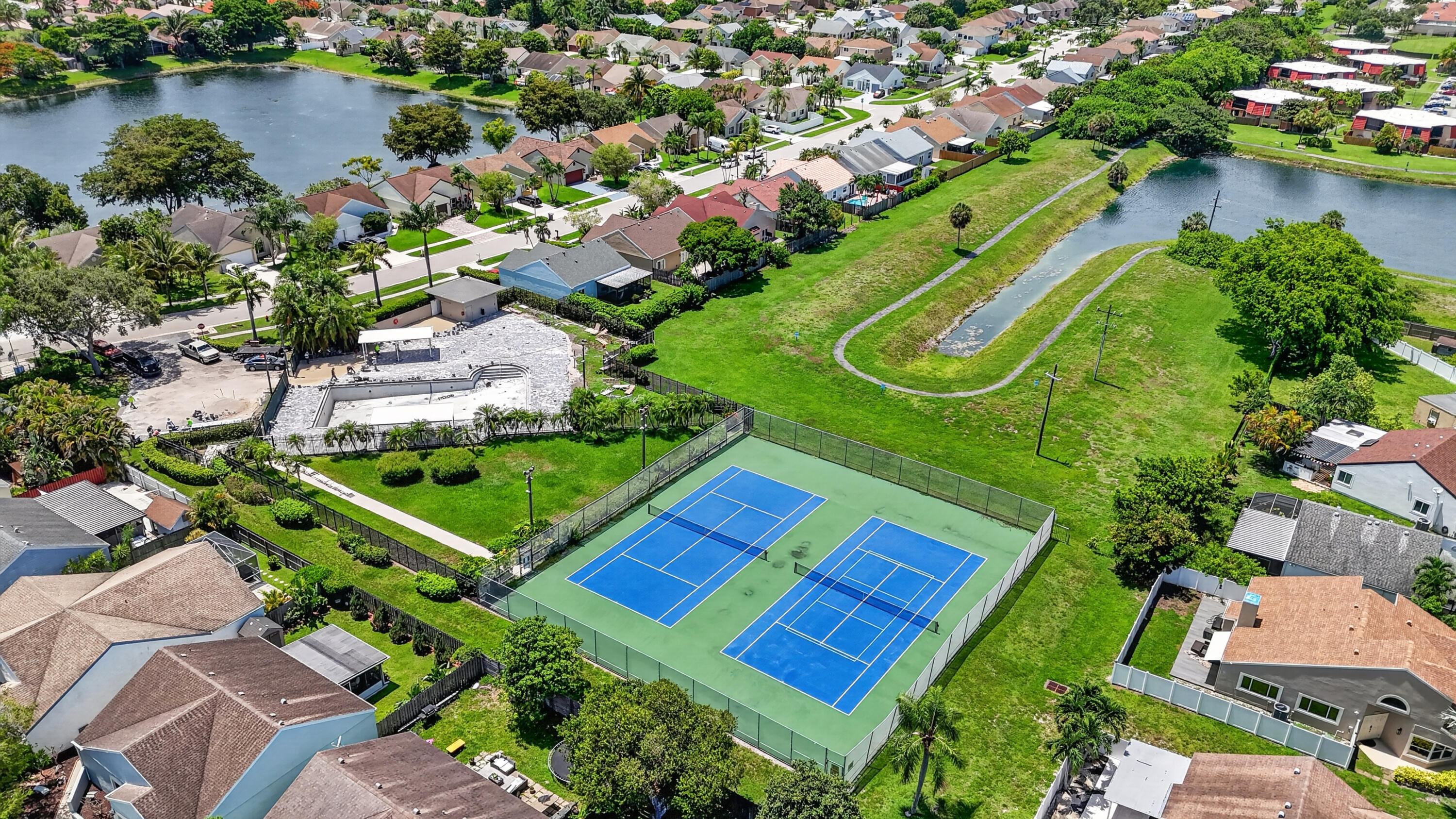 TRENDS AT BOCA RATON UNIT 1 - Residential