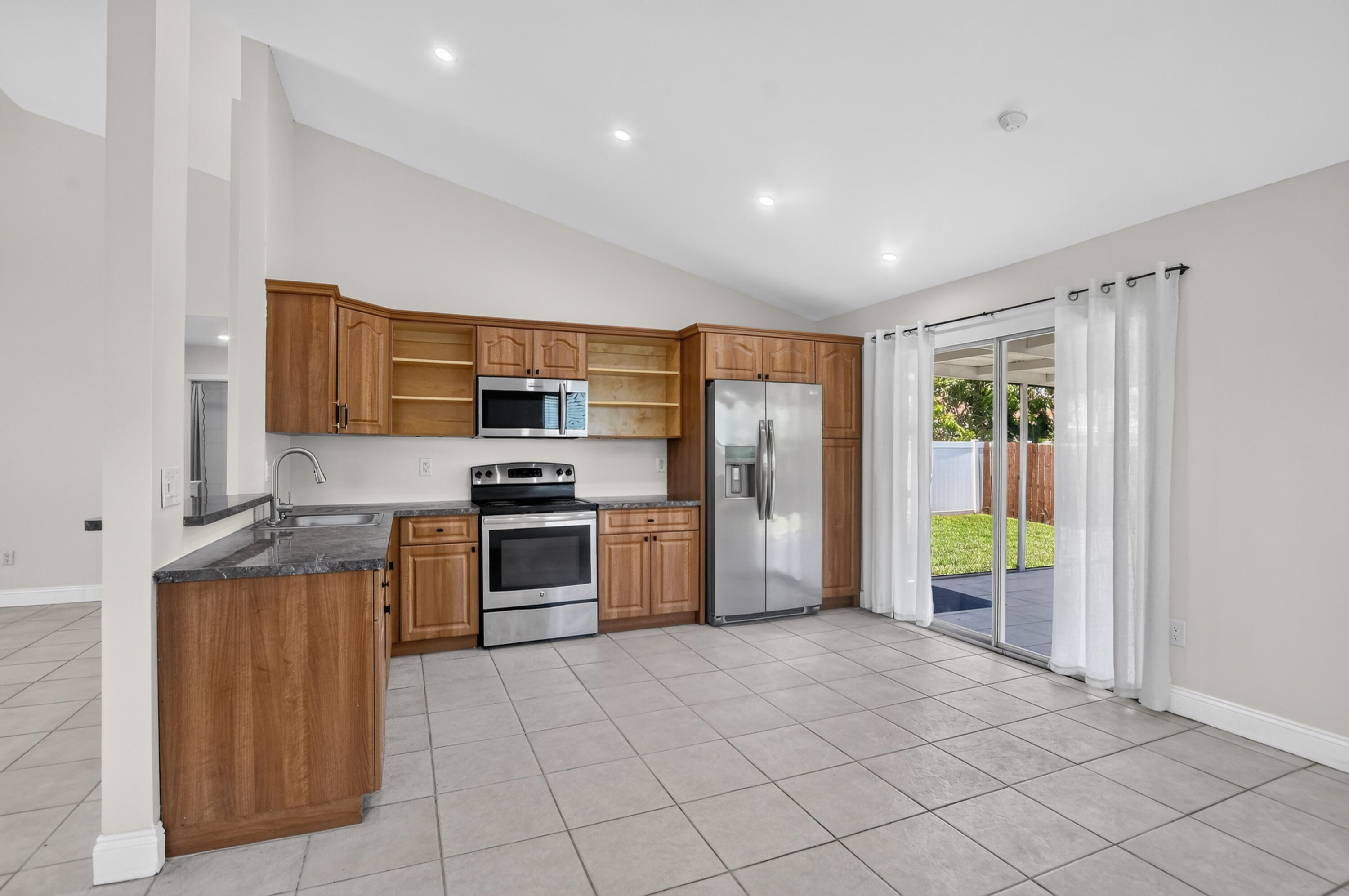 TRENDS AT BOCA RATON UNIT 1 - Residential
