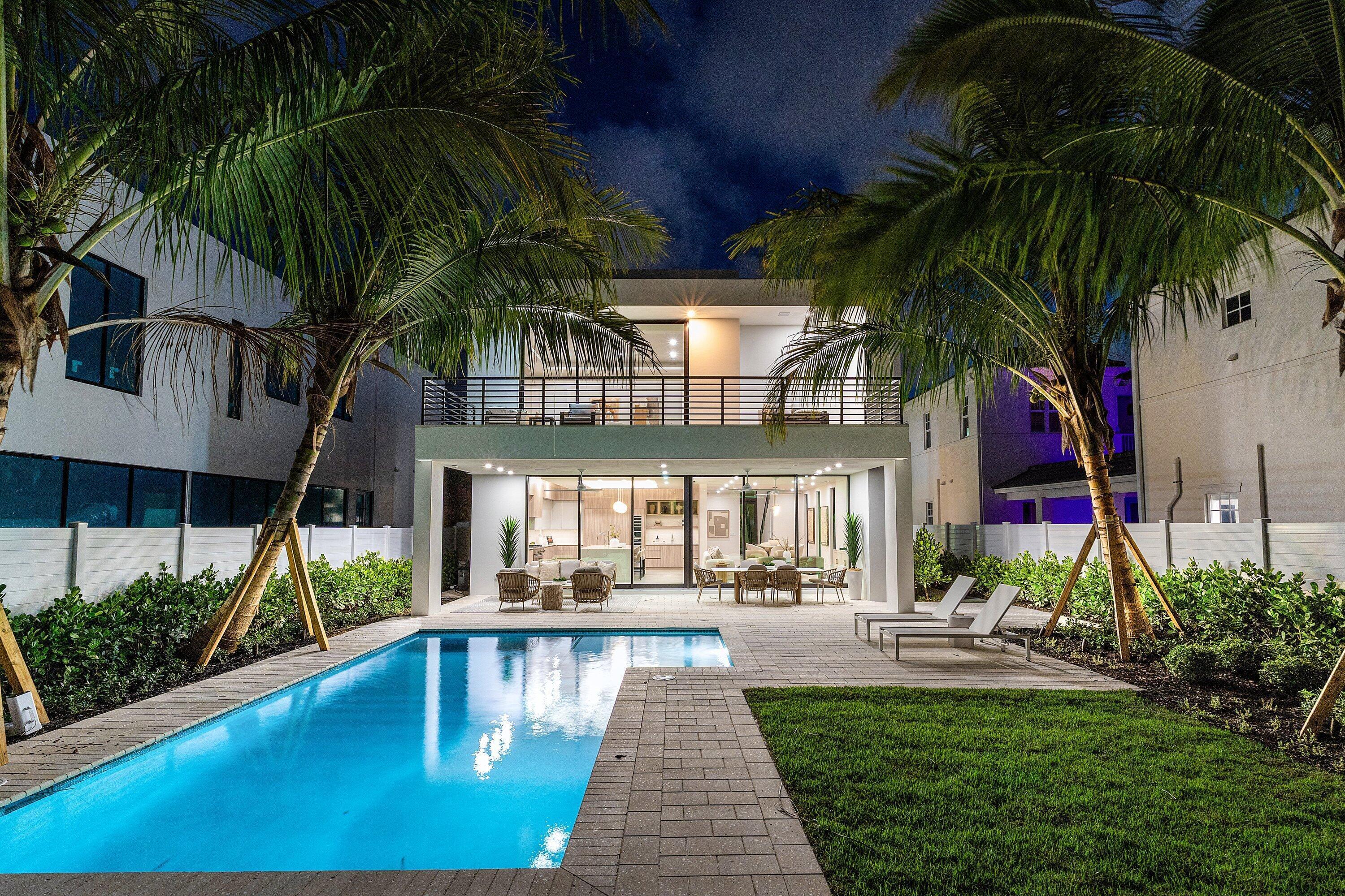 LA HACIENDA DELRAY - Residential