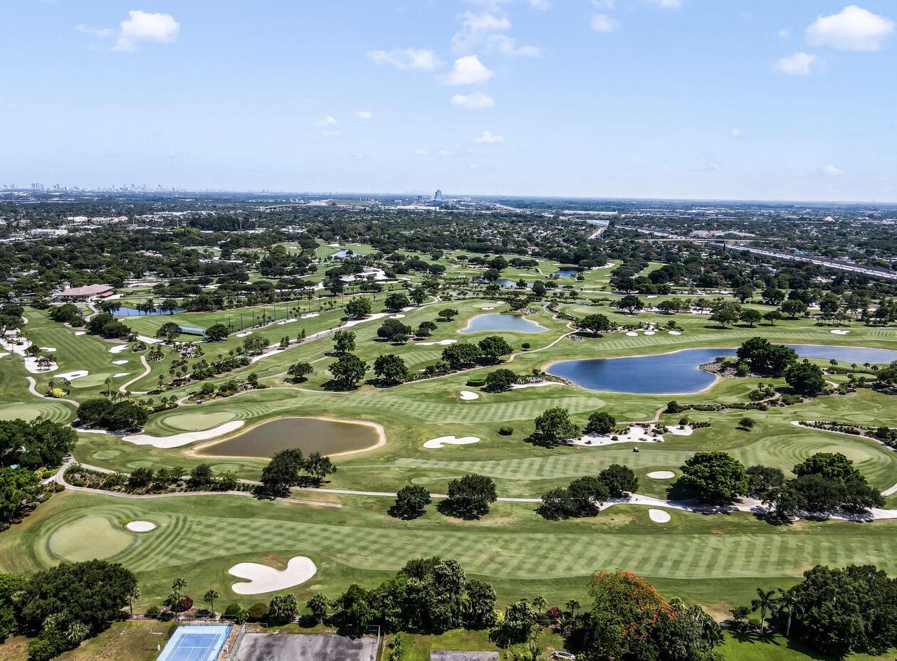 BREEZESWEPT PARK ESTATES - Residential