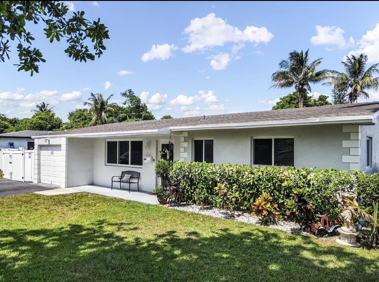 BREEZESWEPT PARK ESTATES - Residential