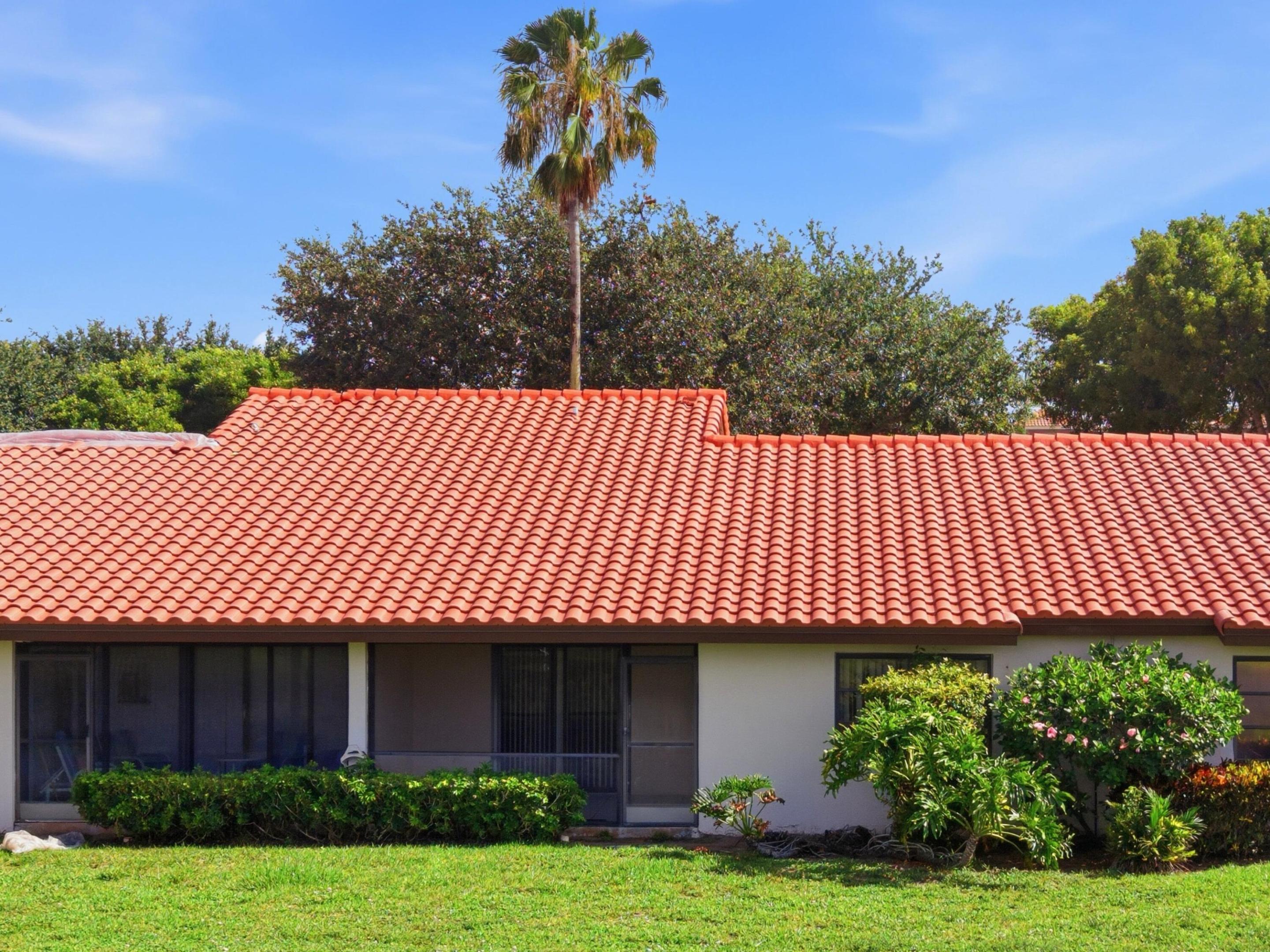 HUNTINGTON POINTE - Residential