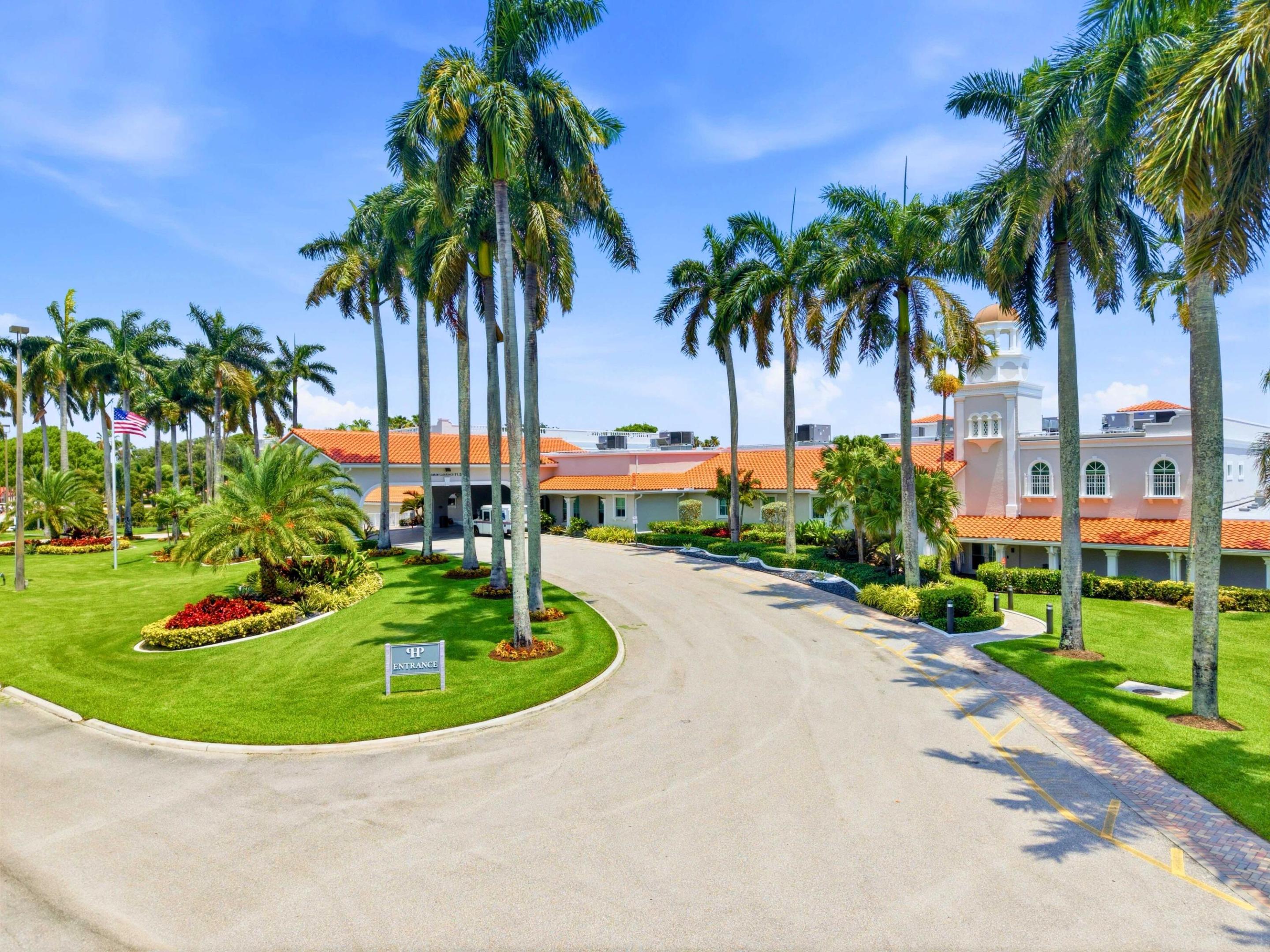 HUNTINGTON POINTE - Residential