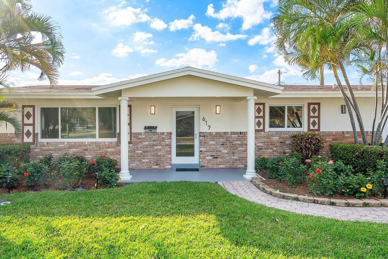 DEERFIELD BEACH GARDENS - Residential