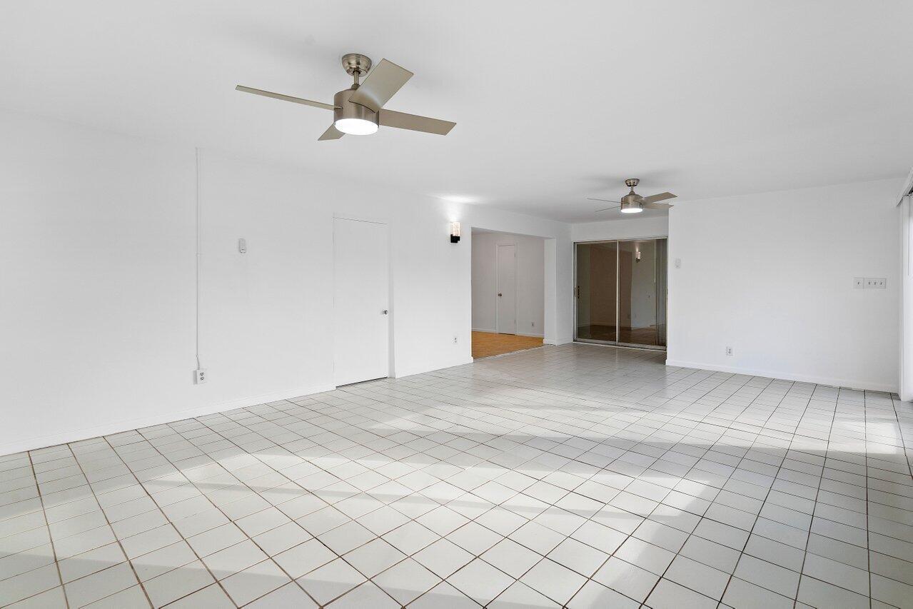 DEERFIELD BEACH GARDENS - Residential