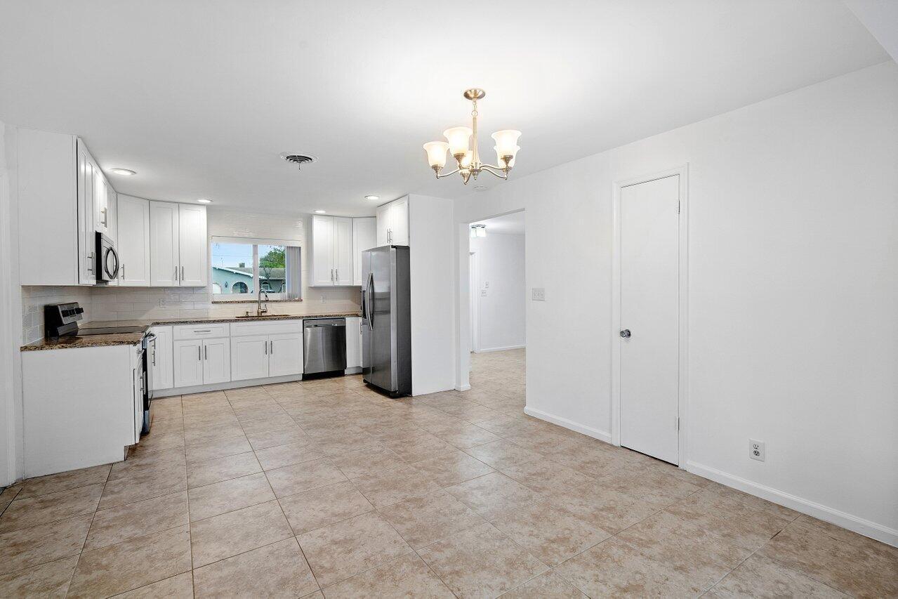 DEERFIELD BEACH GARDENS - Residential