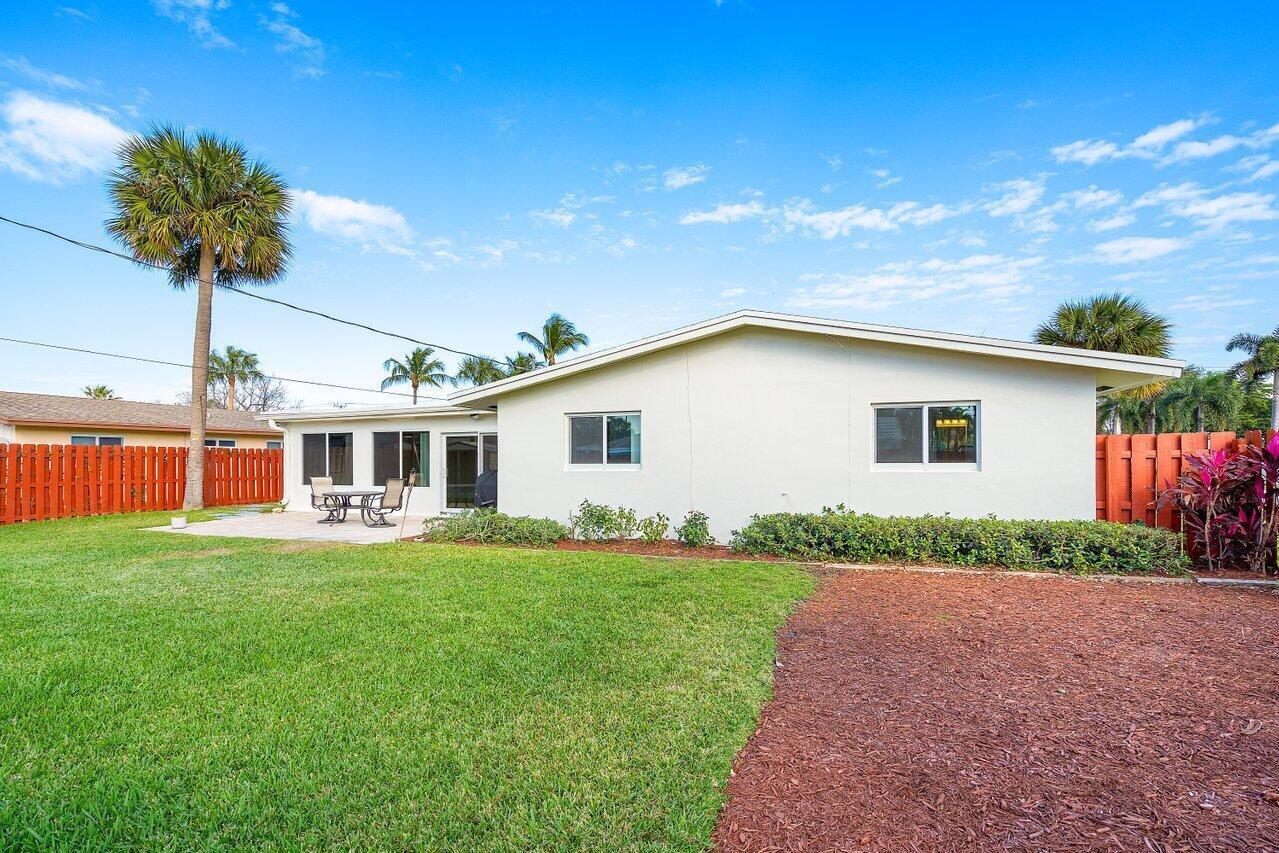 DEERFIELD BEACH GARDENS - Residential