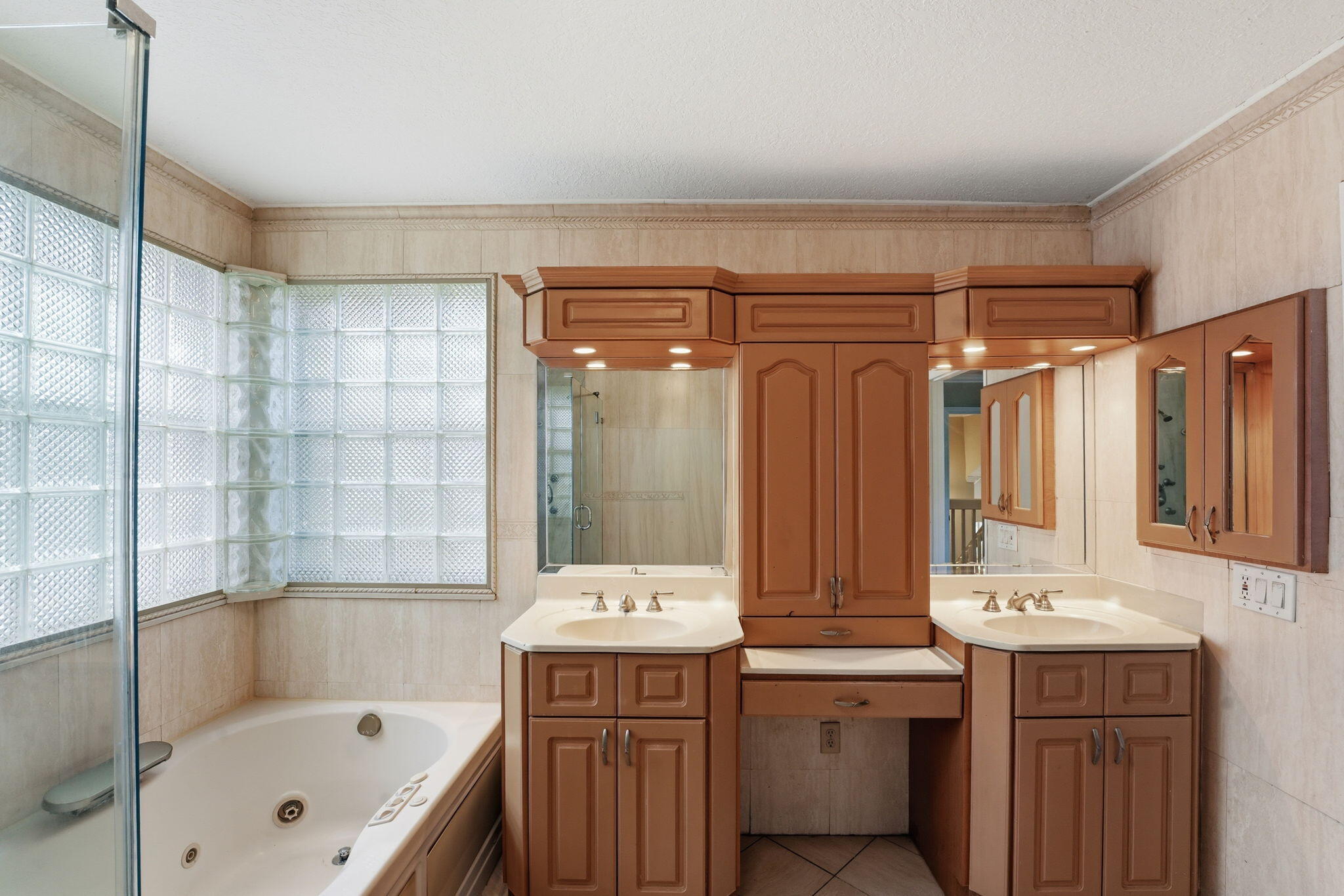 SILVER LAKES PHASE II REPLAT - Residential