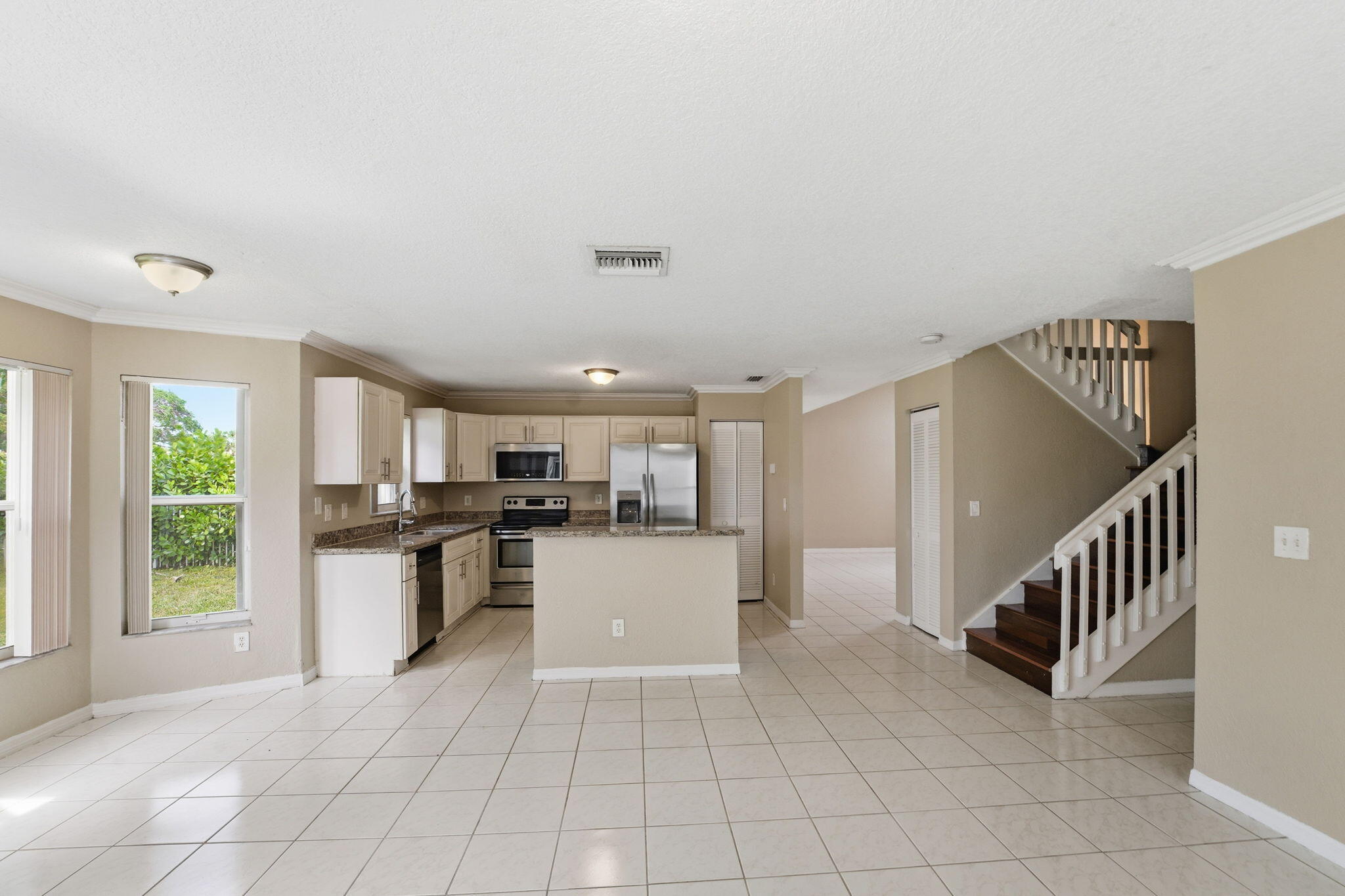 SILVER LAKES PHASE II REPLAT - Residential