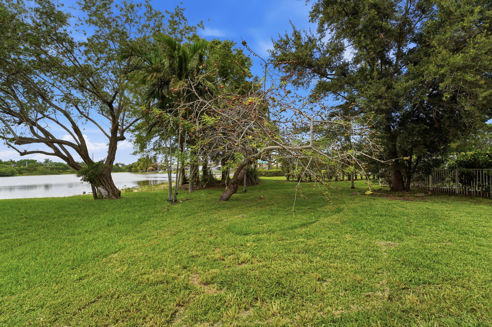 SILVER LAKES PHASE II REPLAT - Residential
