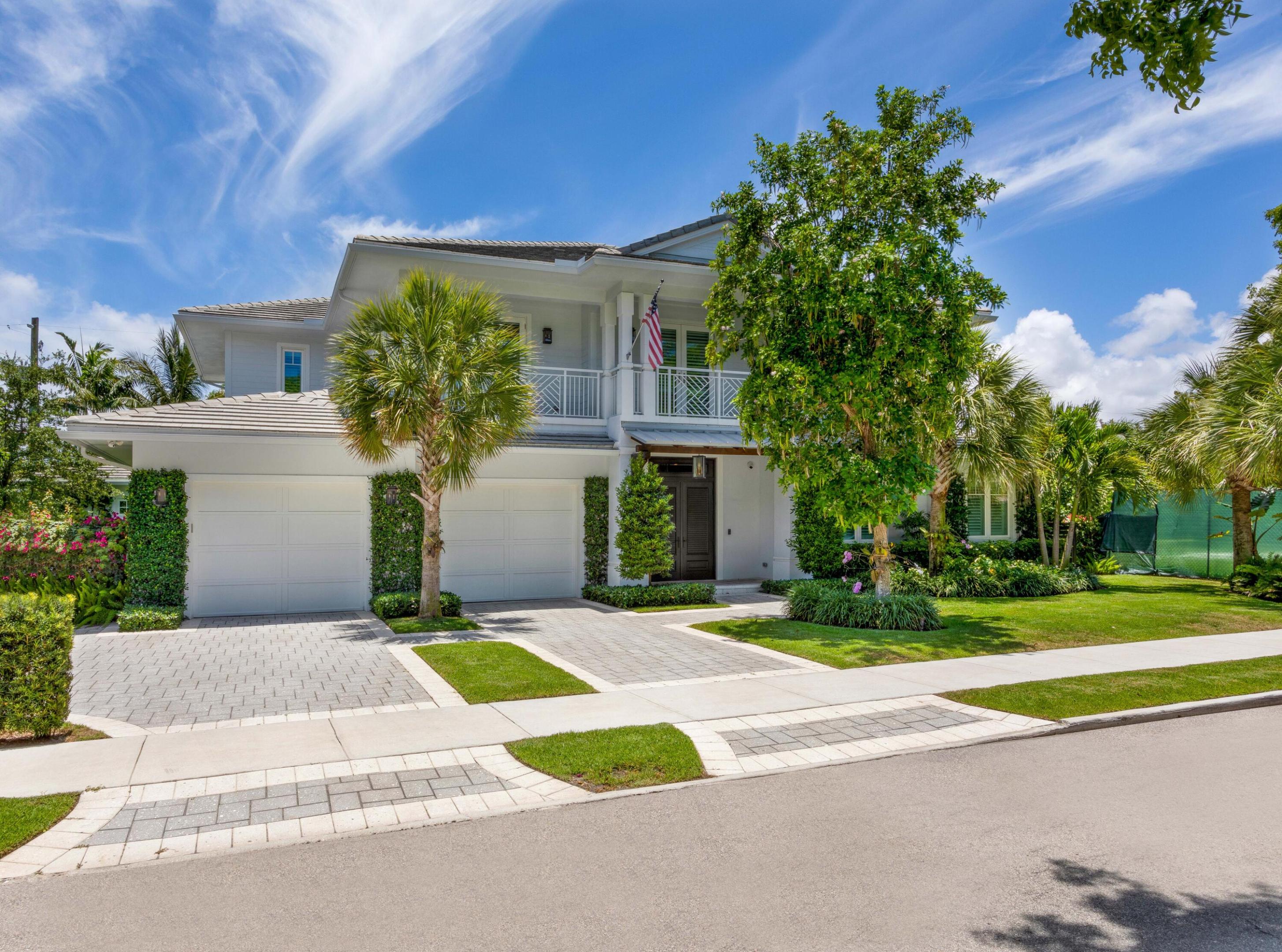 EDGEWATER - Residential