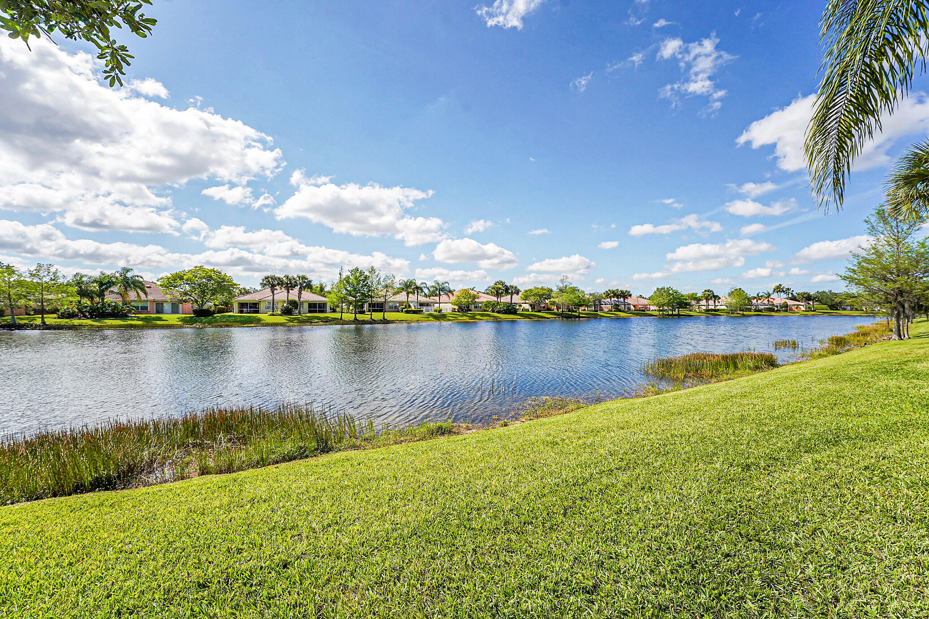 Tradition The Lakes - Residential Lease