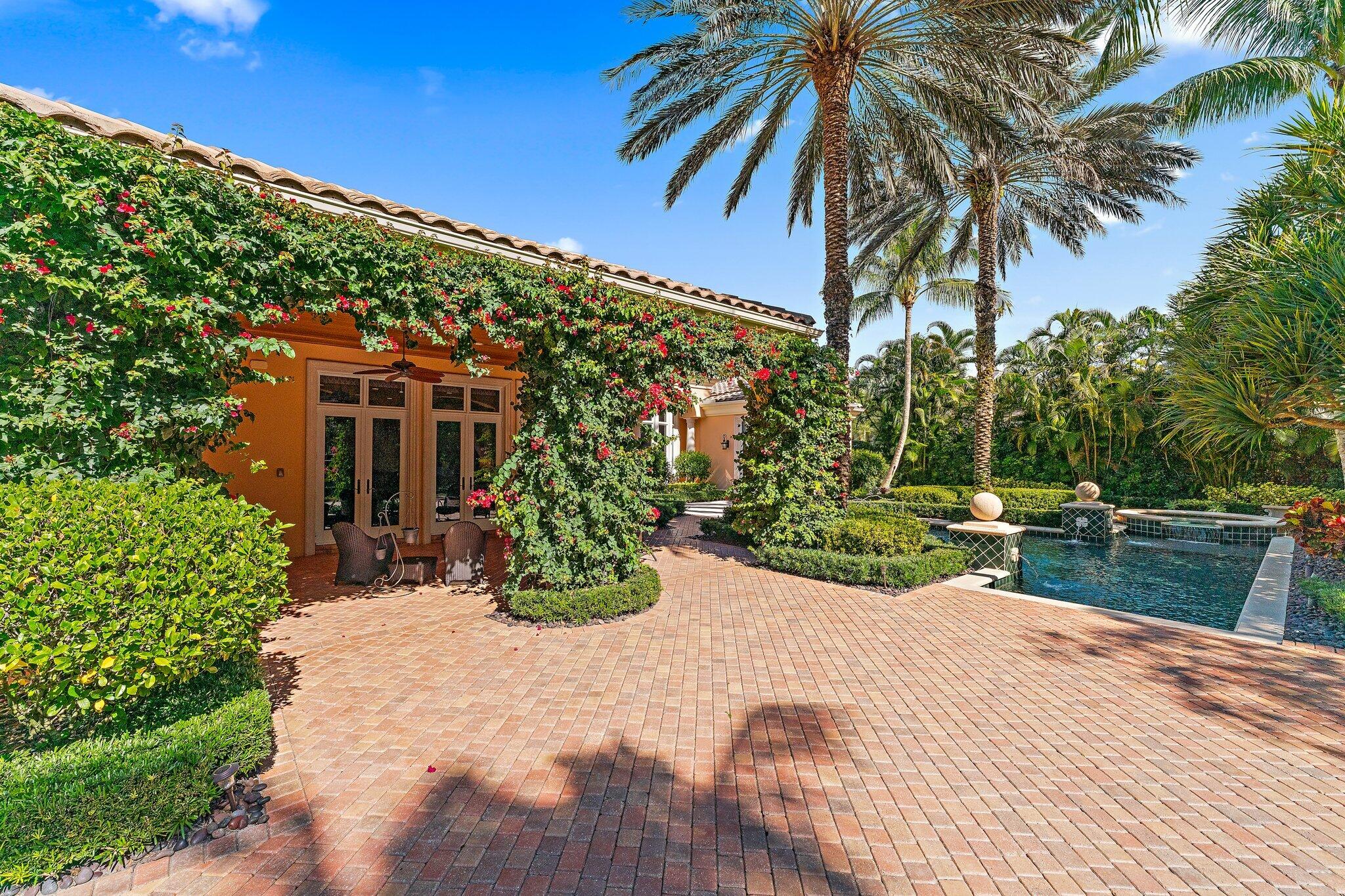 OLD PALM 4 - Residential