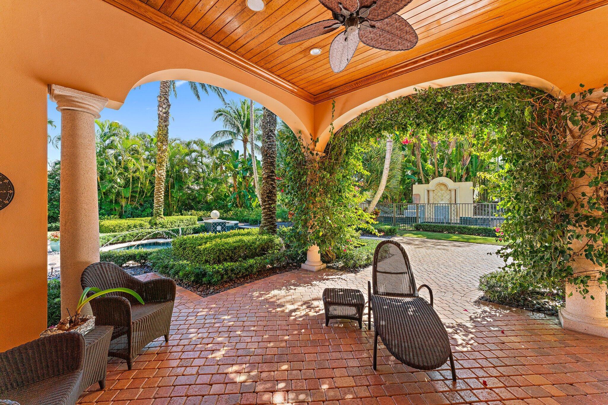OLD PALM 4 - Residential
