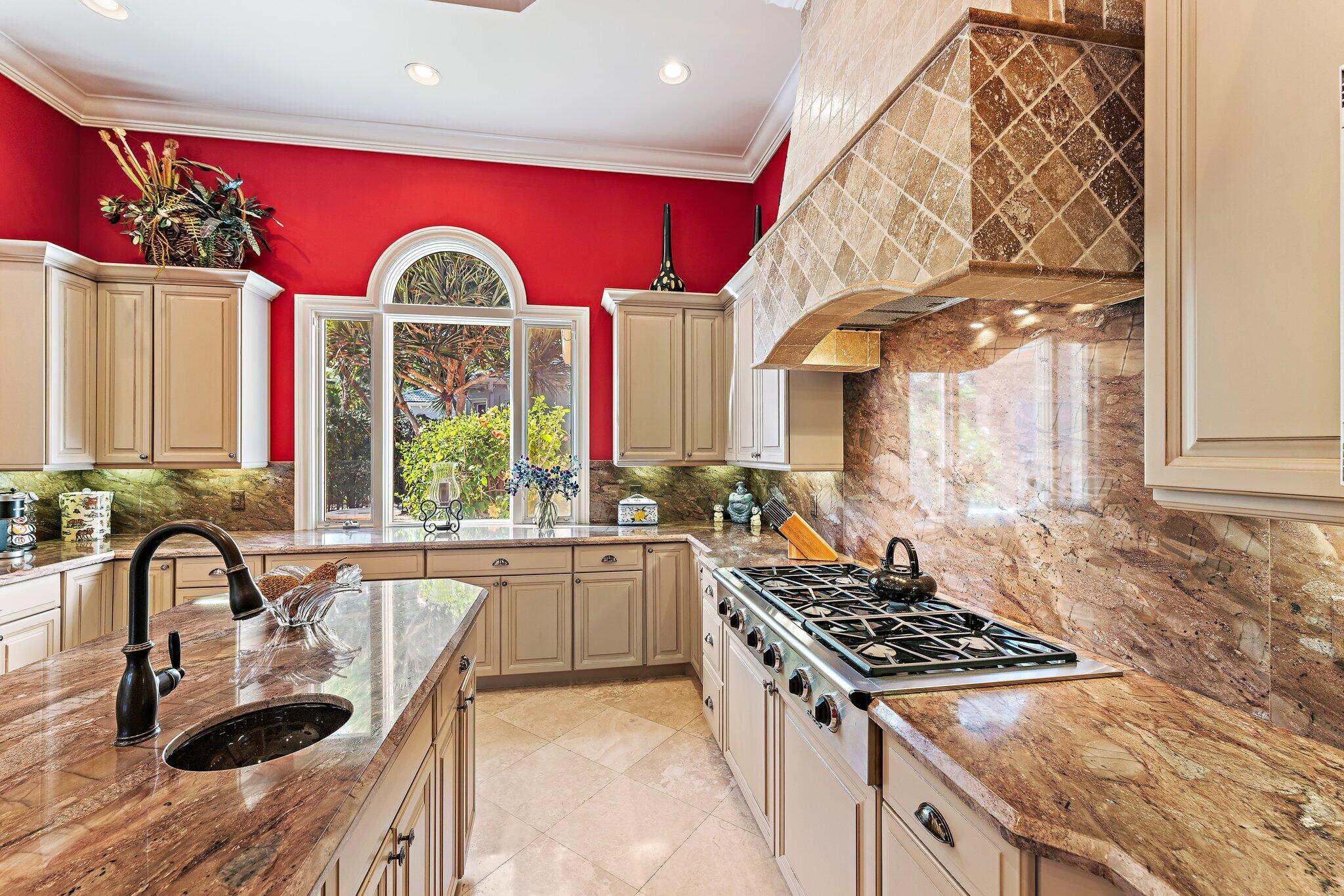 OLD PALM 4 - Residential
