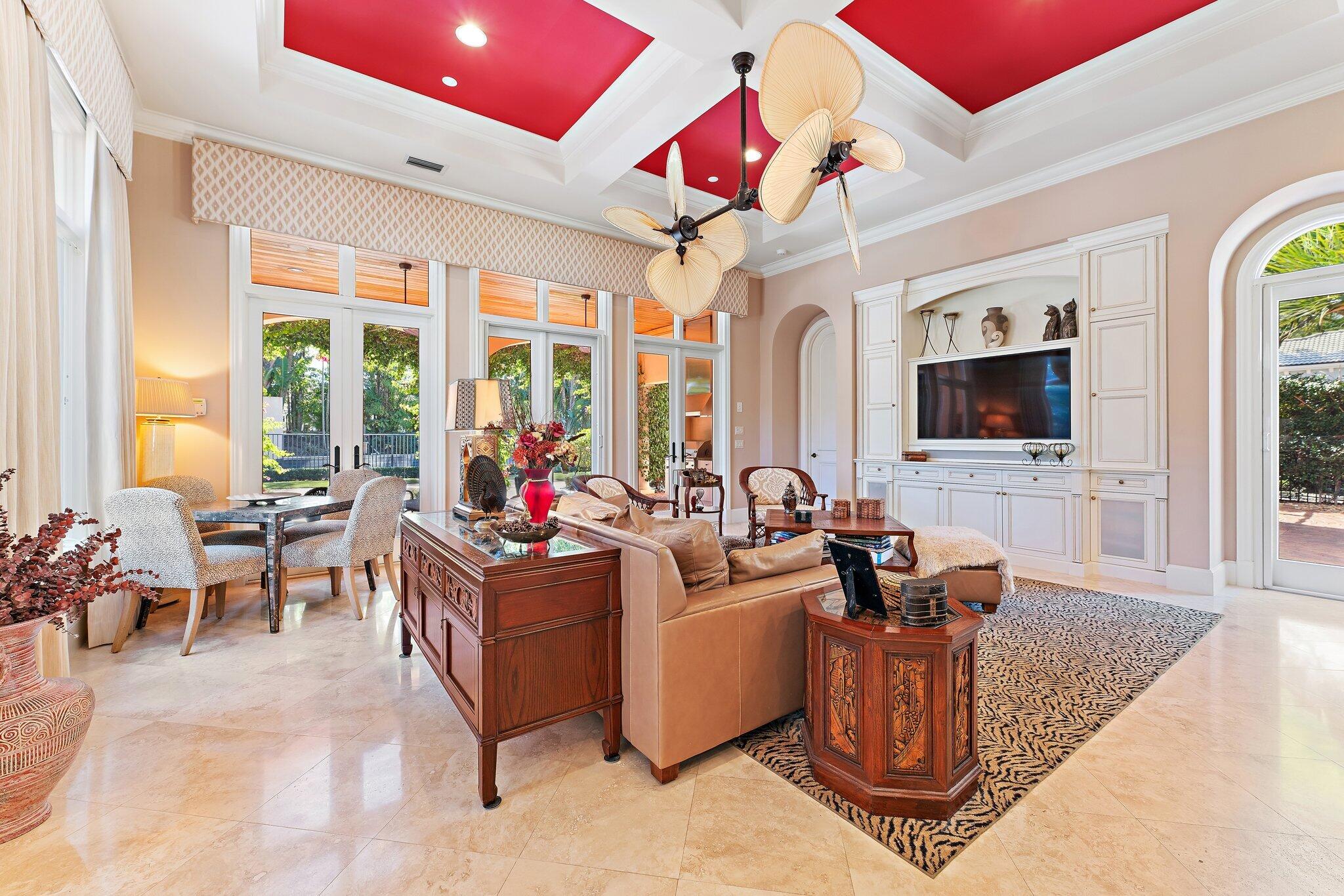 OLD PALM 4 - Residential