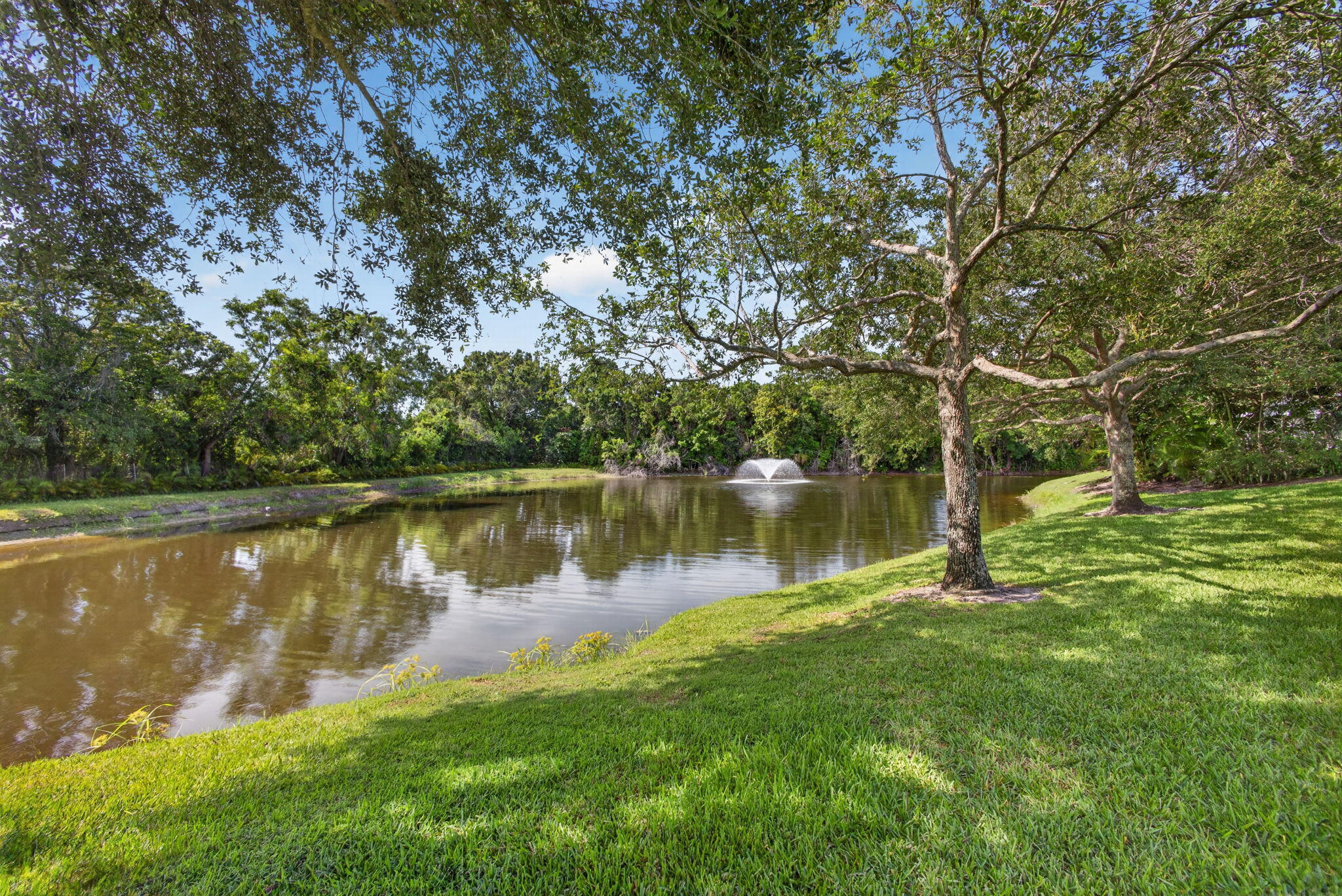EASTPOINTE COUNTRY CLUB 7A - Residential