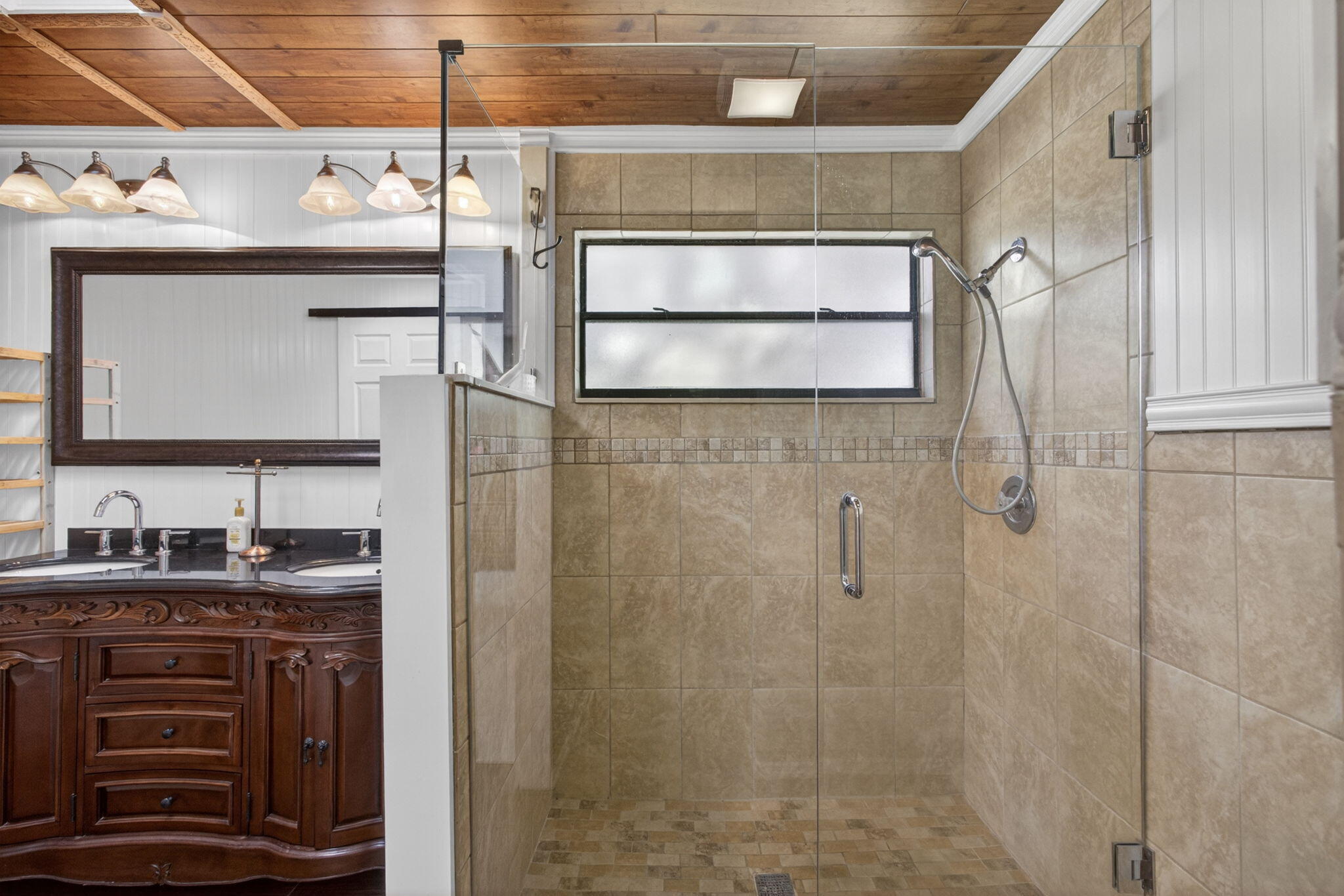 EASTPOINTE COUNTRY CLUB 7A - Residential