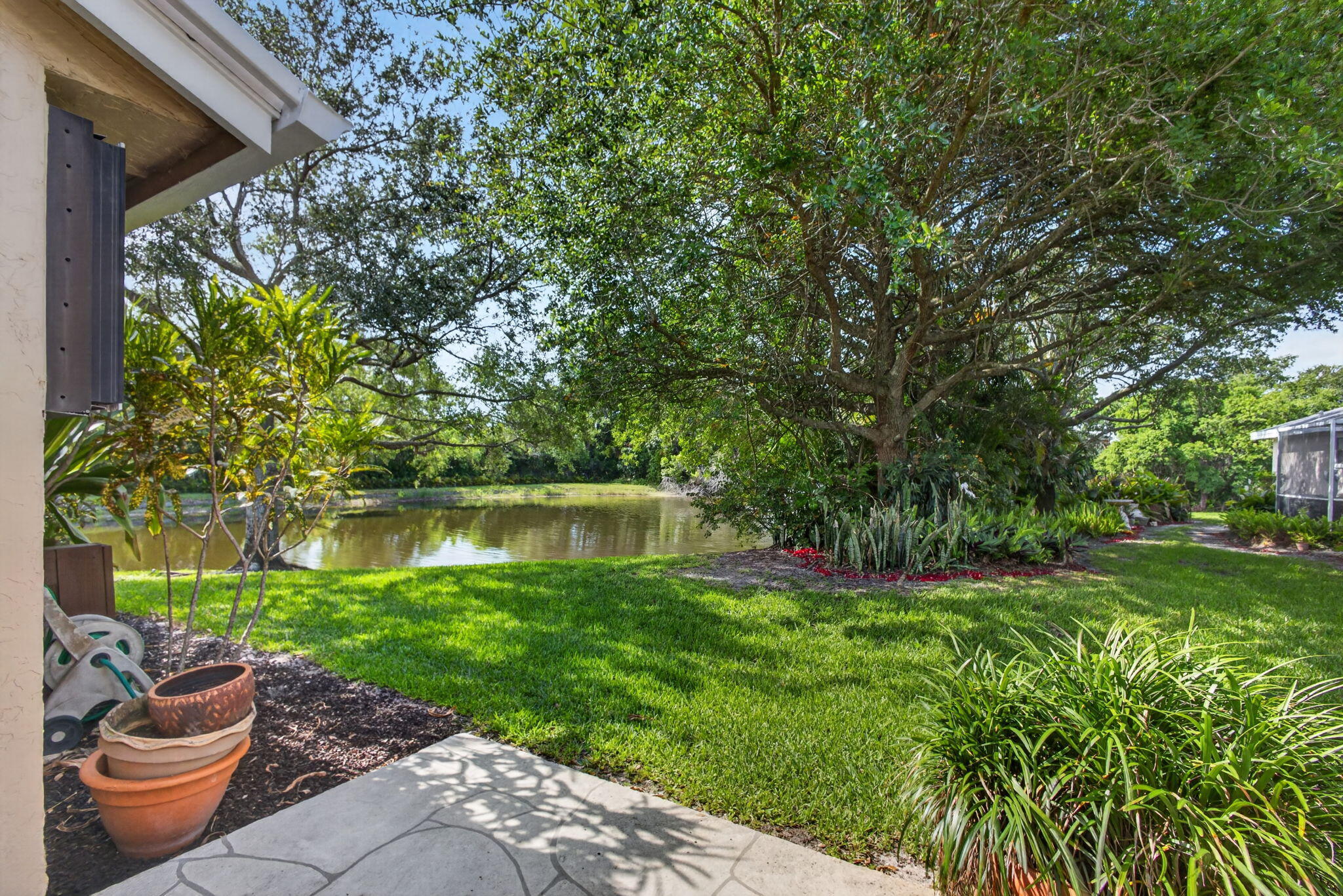 EASTPOINTE COUNTRY CLUB 7A - Residential