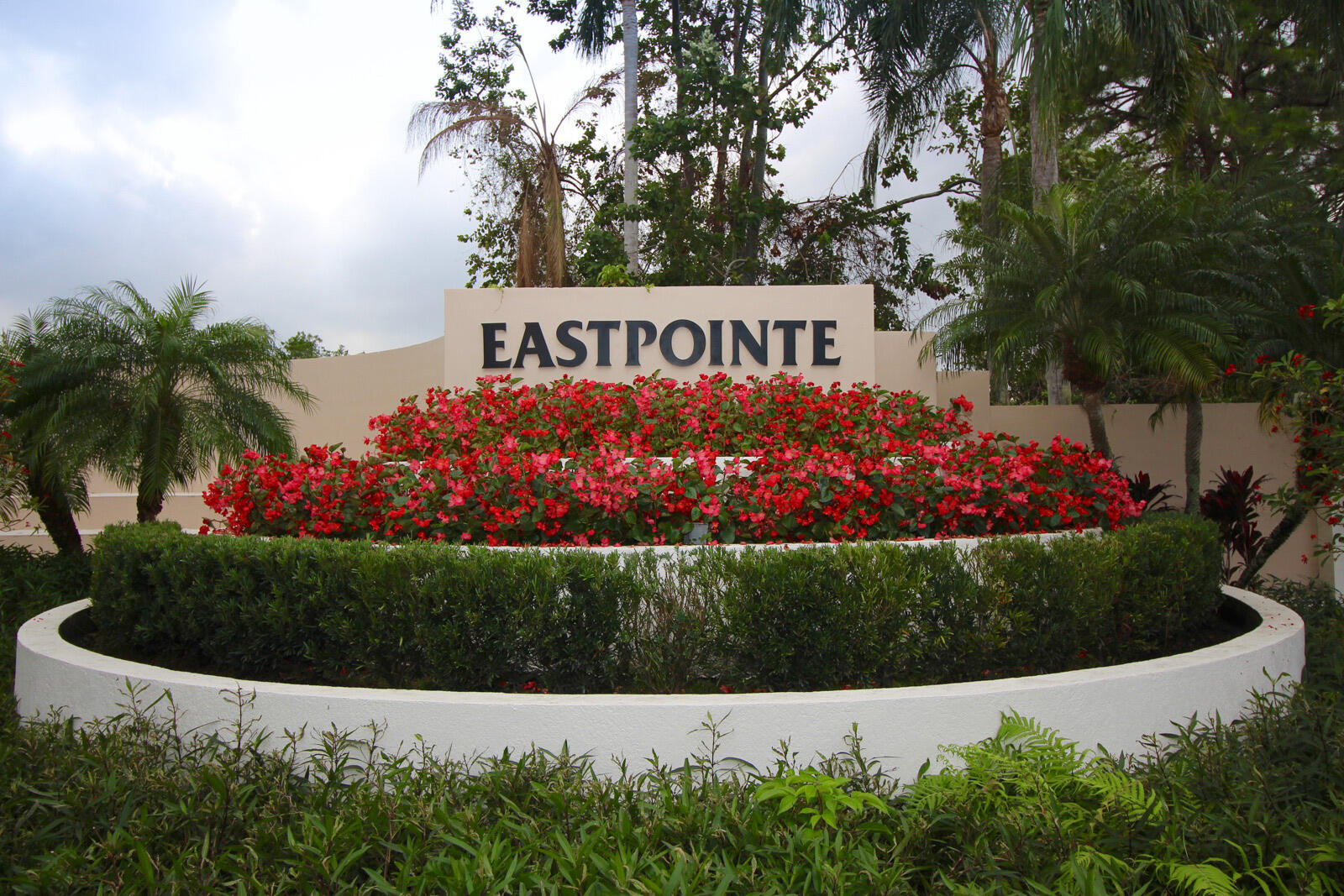 EASTPOINTE COUNTRY CLUB 7A - Residential