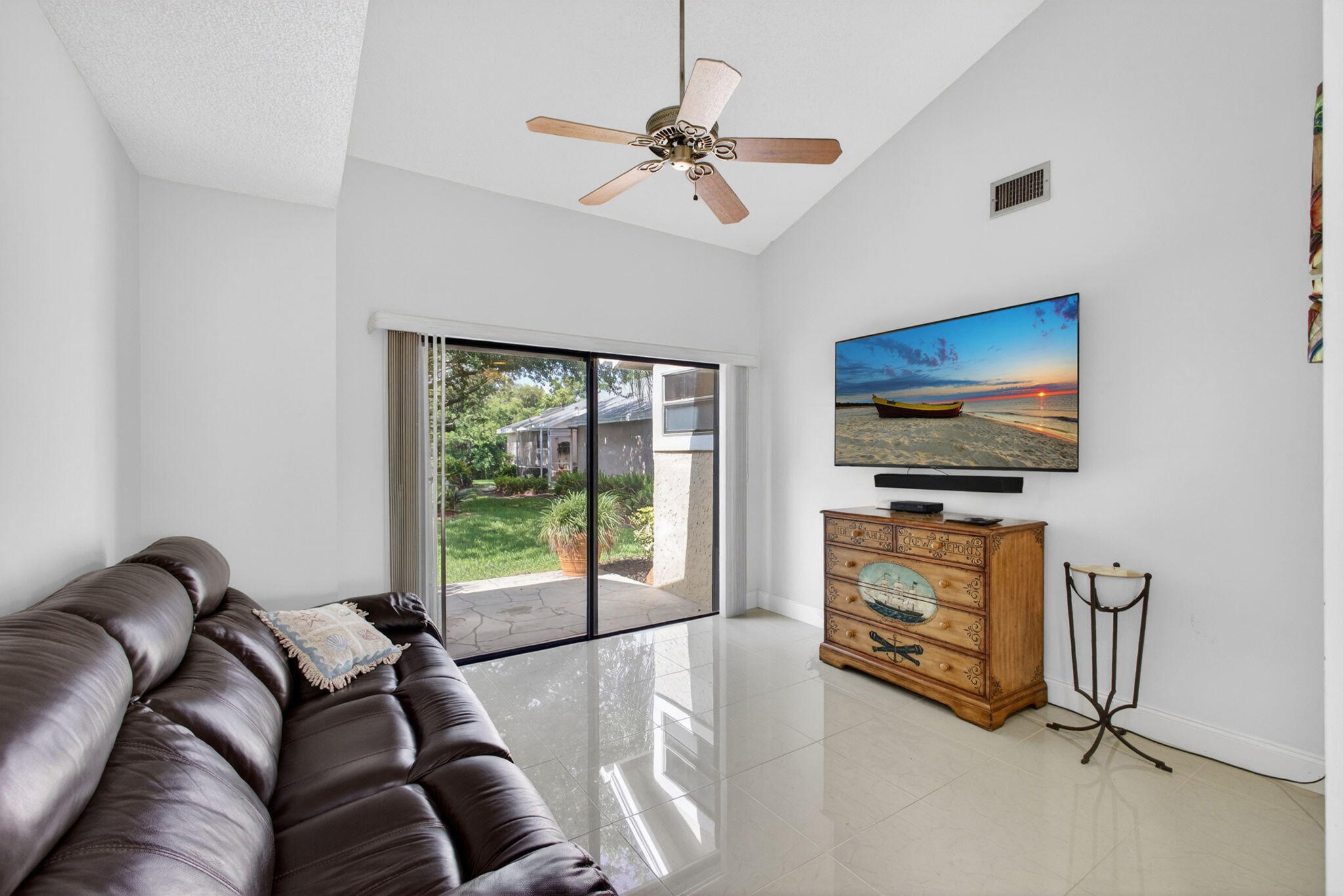 EASTPOINTE COUNTRY CLUB 7A - Residential