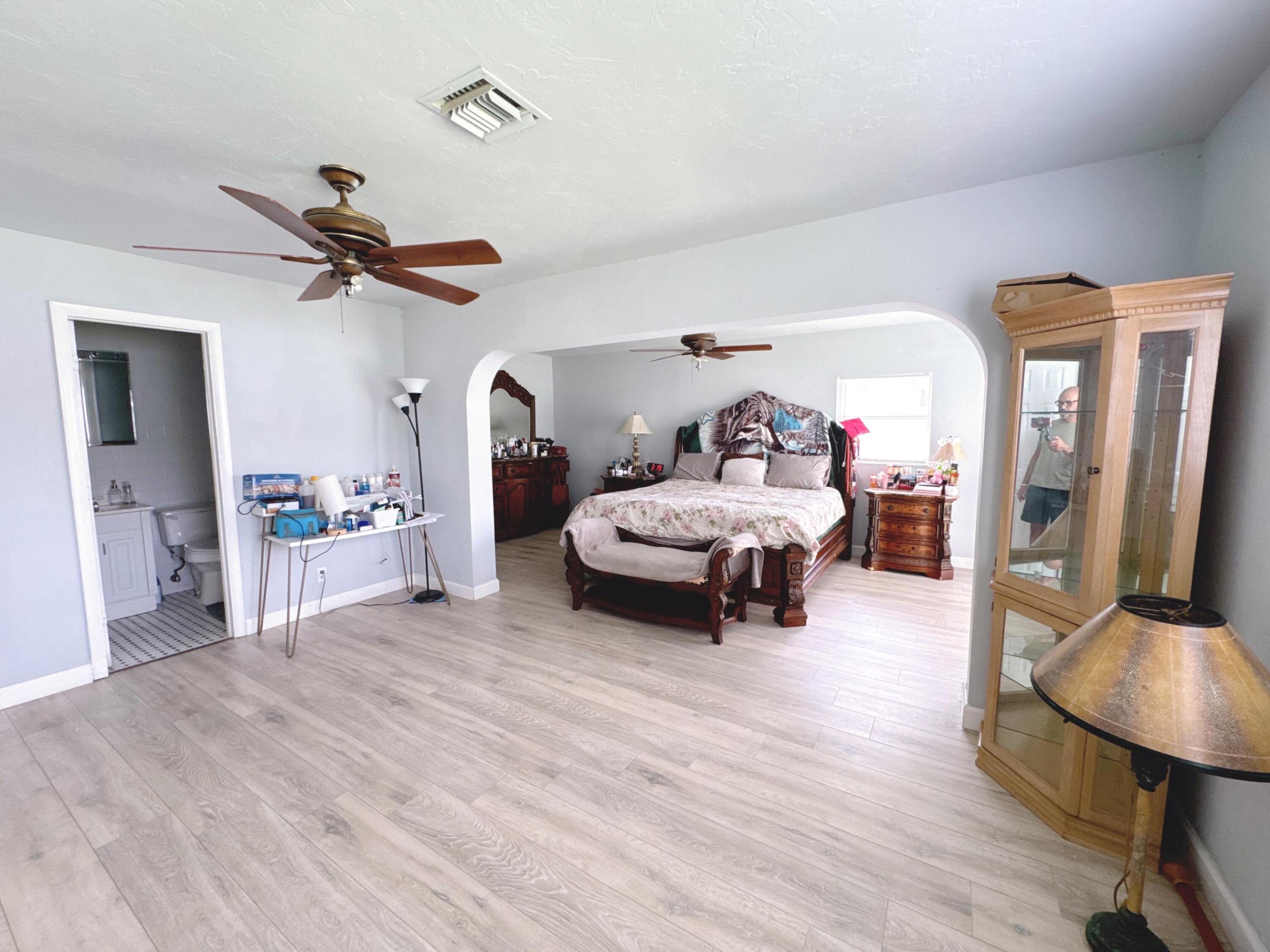 KANAWHA PARK - Residential