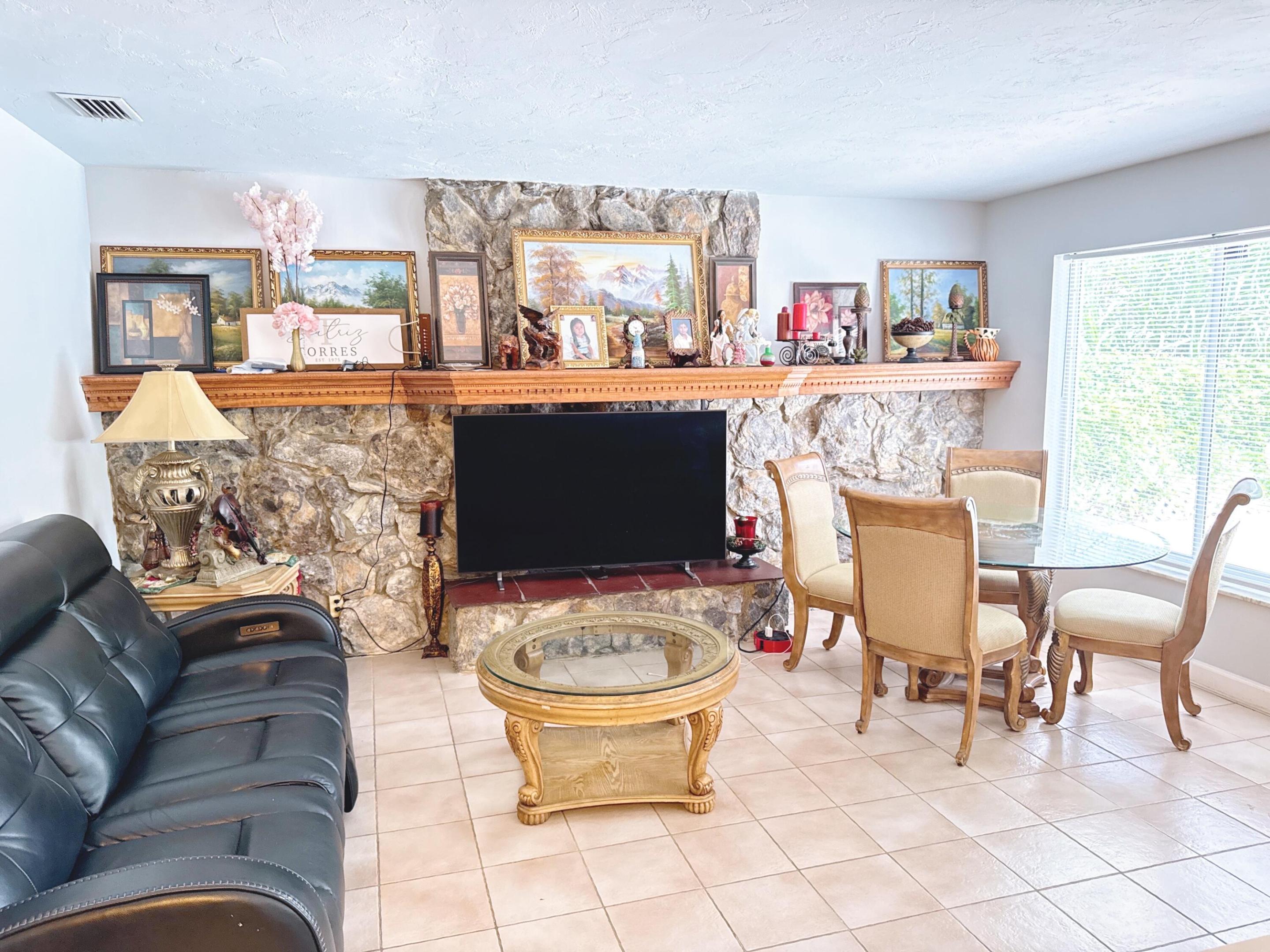 KANAWHA PARK - Residential
