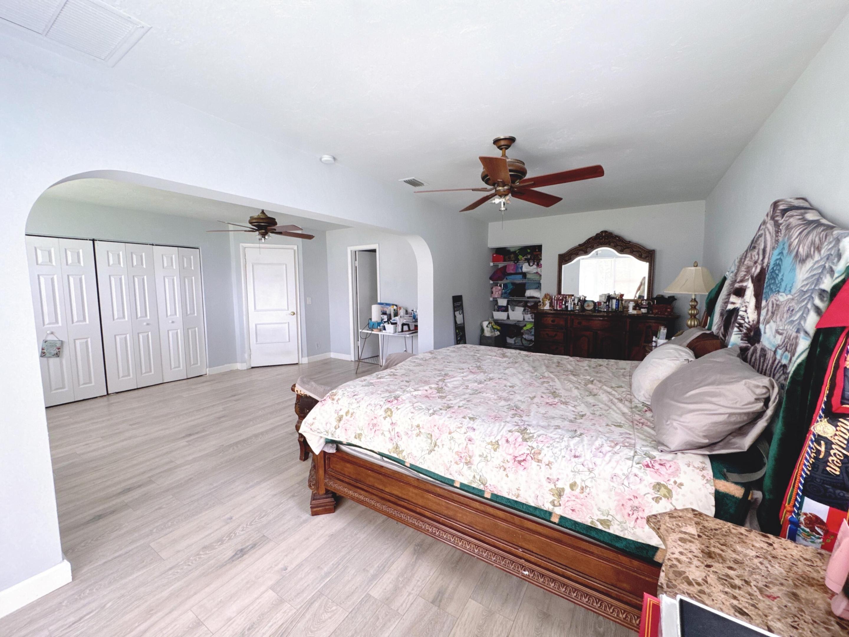 KANAWHA PARK - Residential