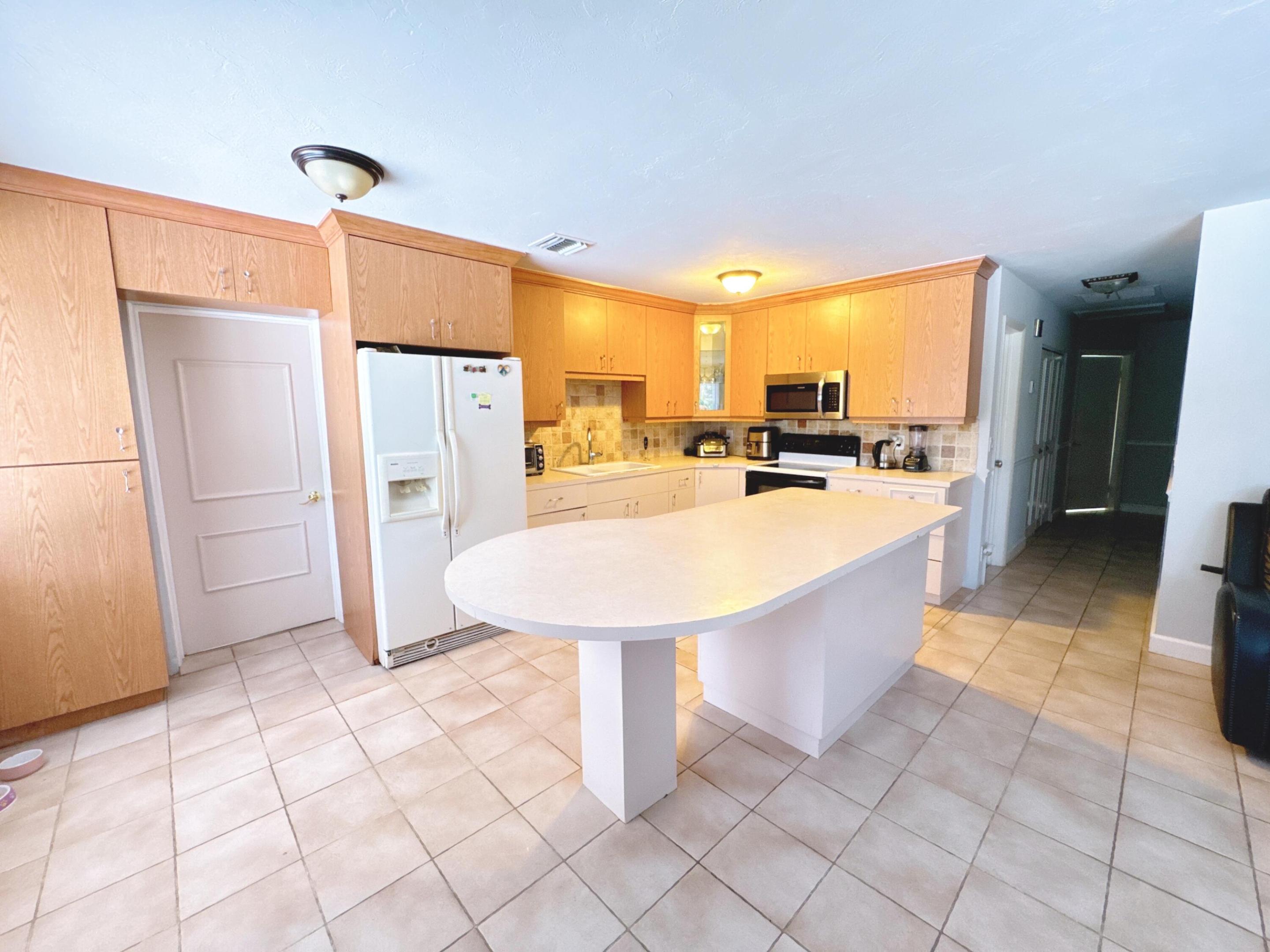 KANAWHA PARK - Residential