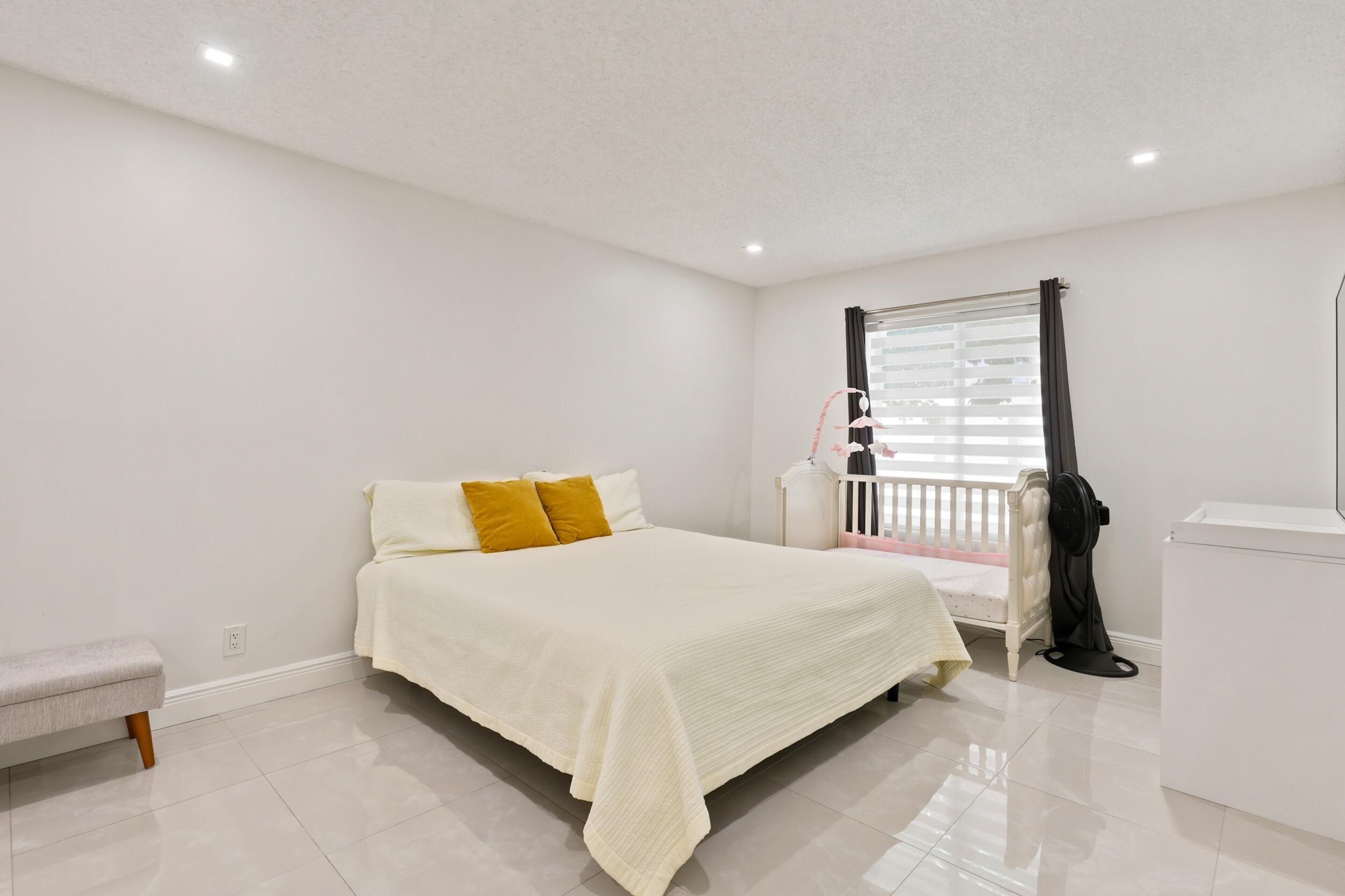 PINE RIDGE NORTH II CONDO - Residential