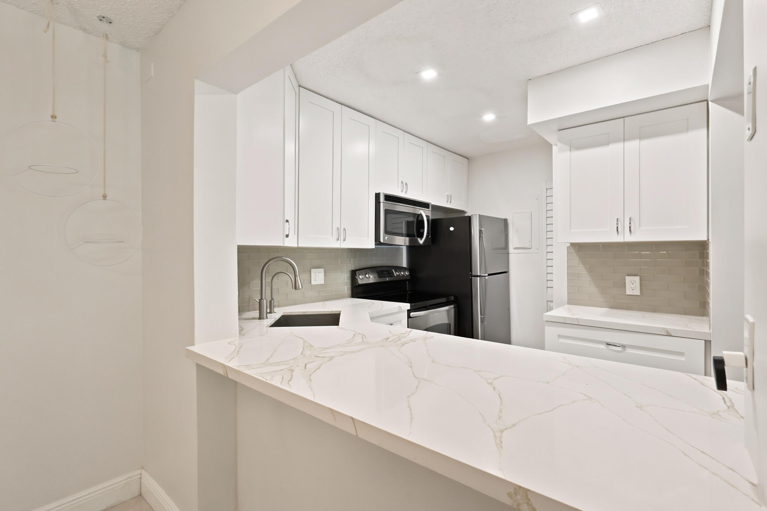 PINE RIDGE NORTH II CONDO - Residential