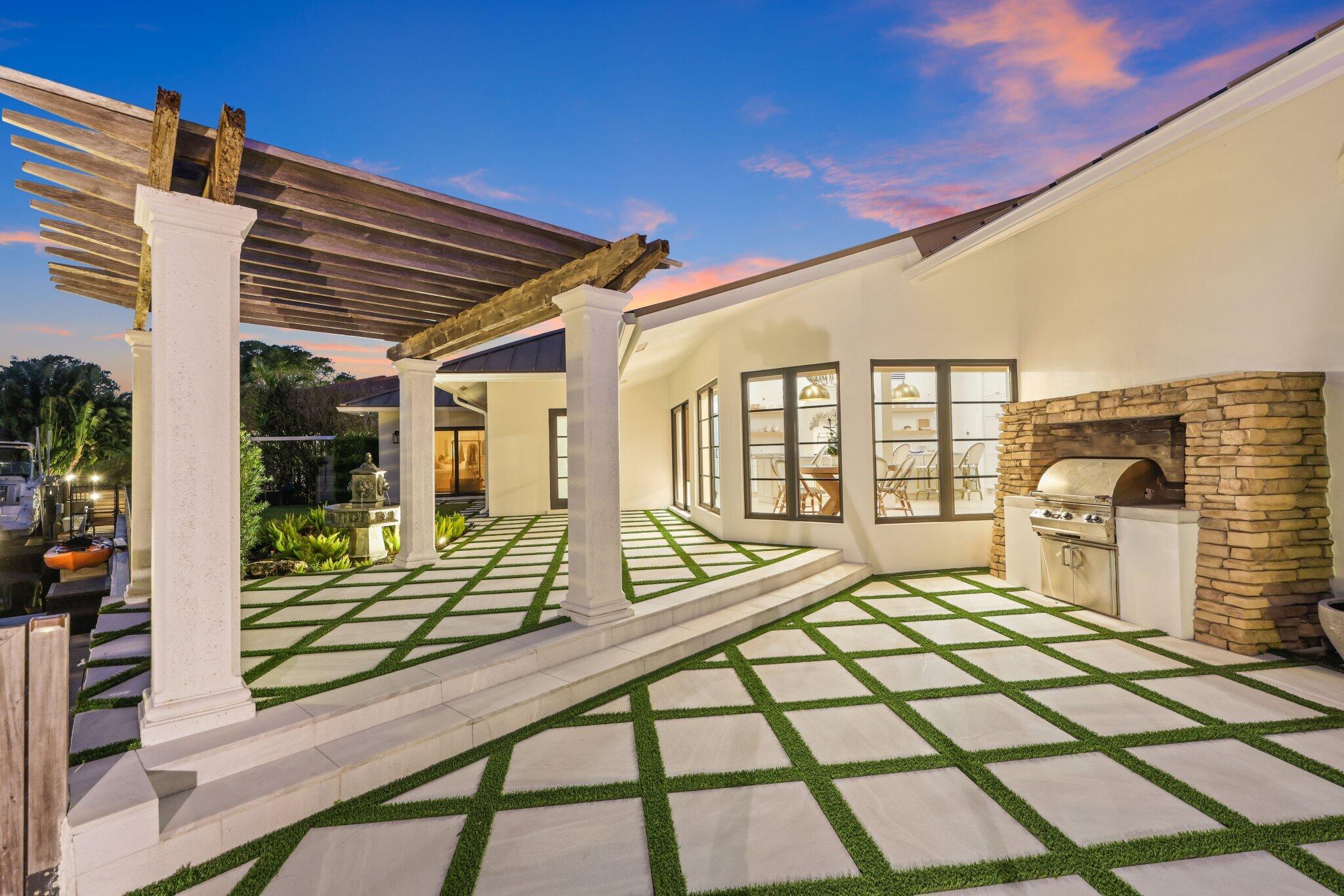 BOCA BAY COLONY - Residential